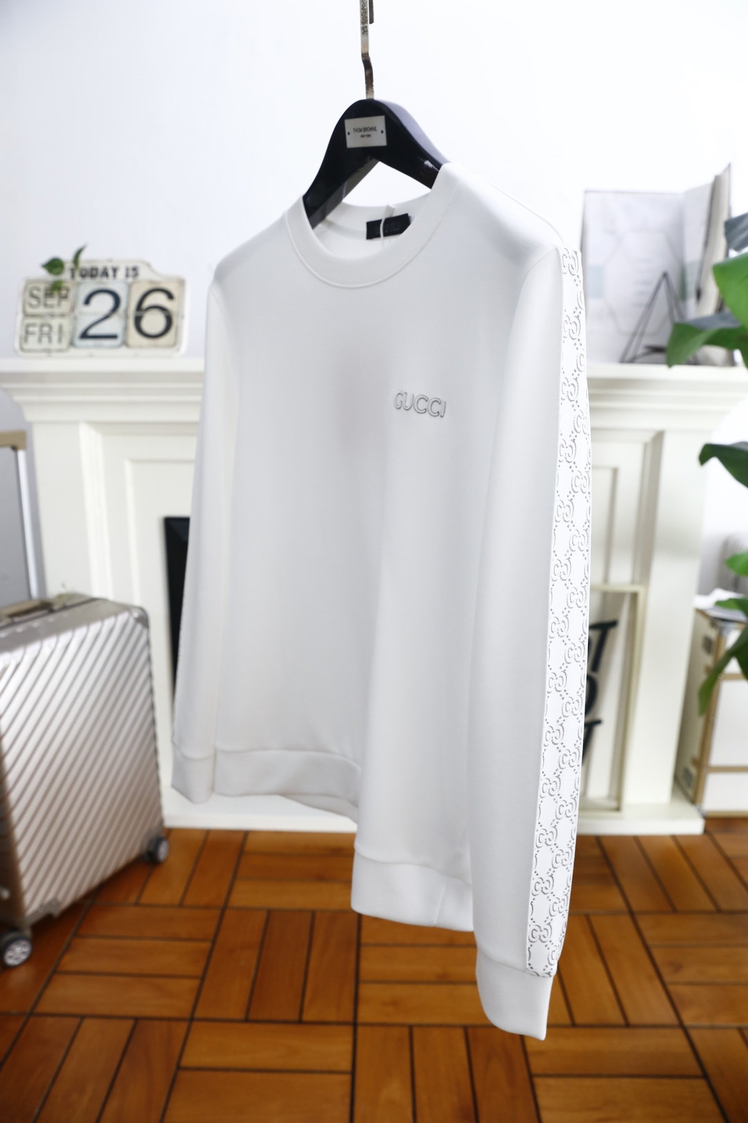 🔥Gucci/古驰.2025秋季新款！时尚男士圆领卫衣👍G家是意大利著名的奢侈品牌，以其高端的设计、精湛