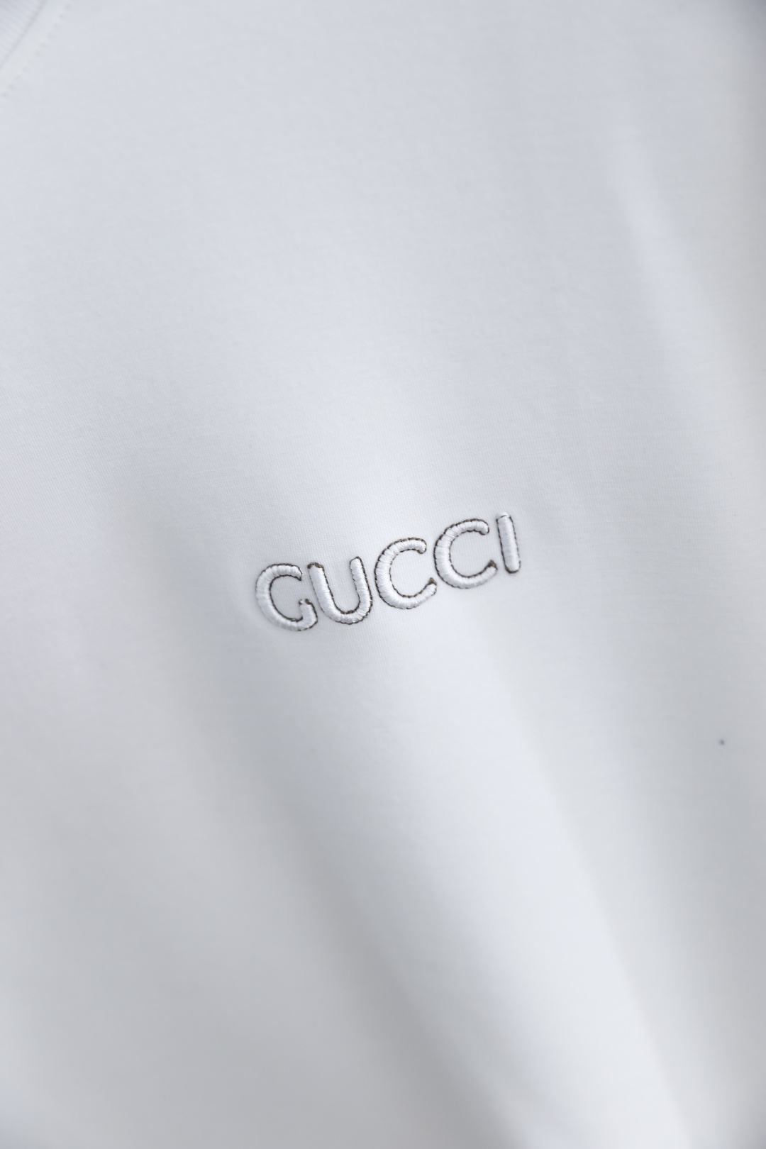 🔥Gucci/古驰.2025秋季新款！时尚男士圆领卫衣👍G家是意大利著名的奢侈品牌，以其高端的设计、精湛