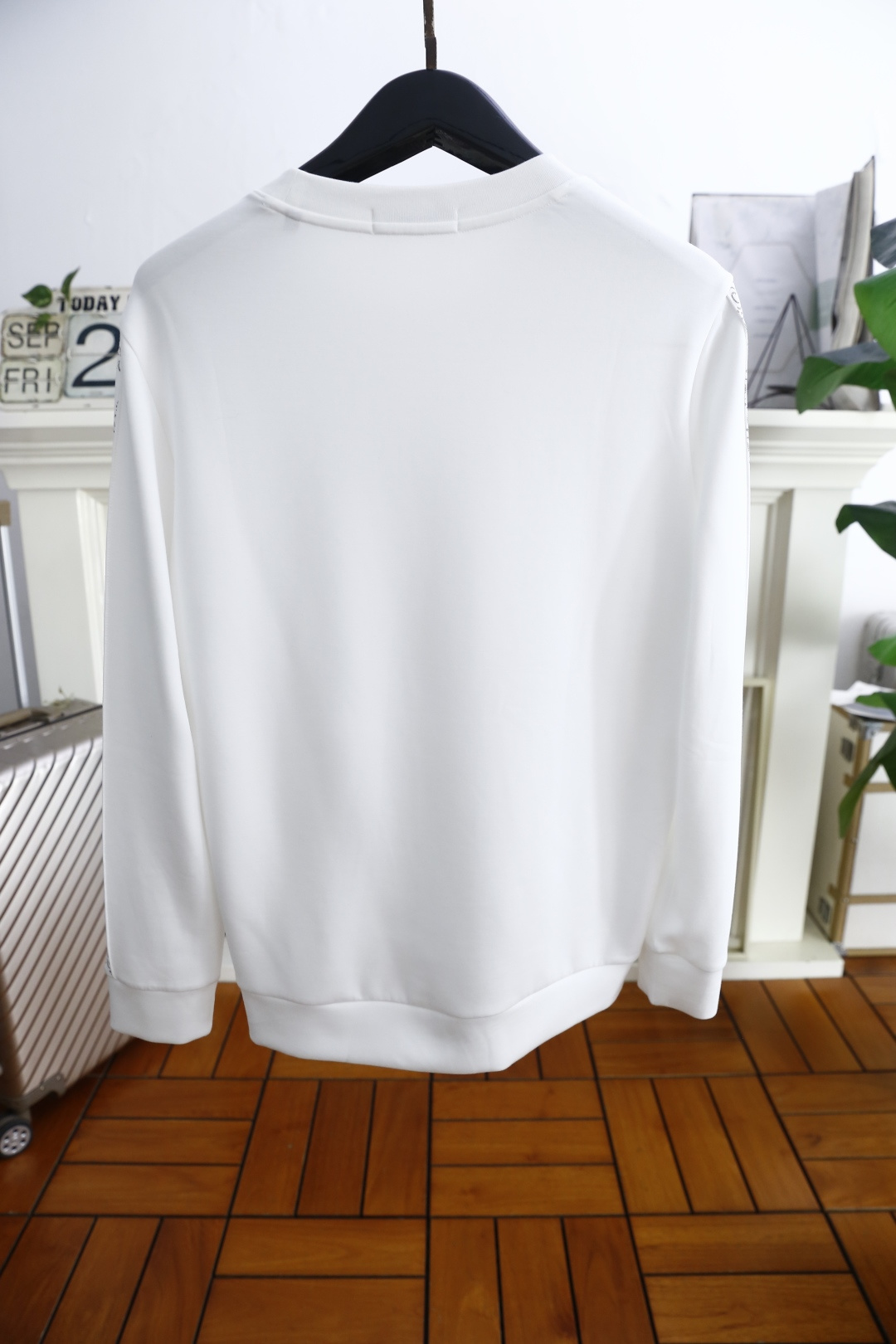 🔥Gucci/古驰.2025秋季新款！时尚男士圆领卫衣👍G家是意大利著名的奢侈品牌，以其高端的设计、精湛