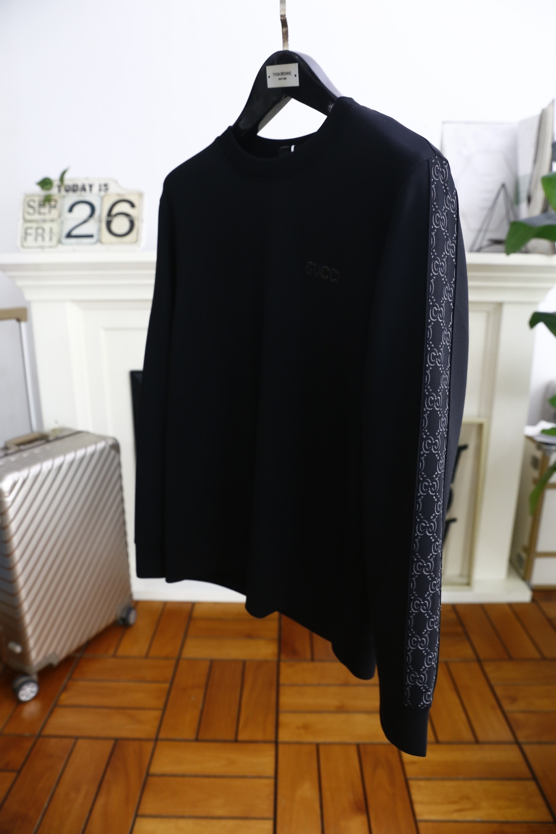 🔥Gucci/古驰.2025秋季新款！时尚男士圆领卫衣👍G家是意大利著名的奢侈品牌，以其高端的设计、精湛