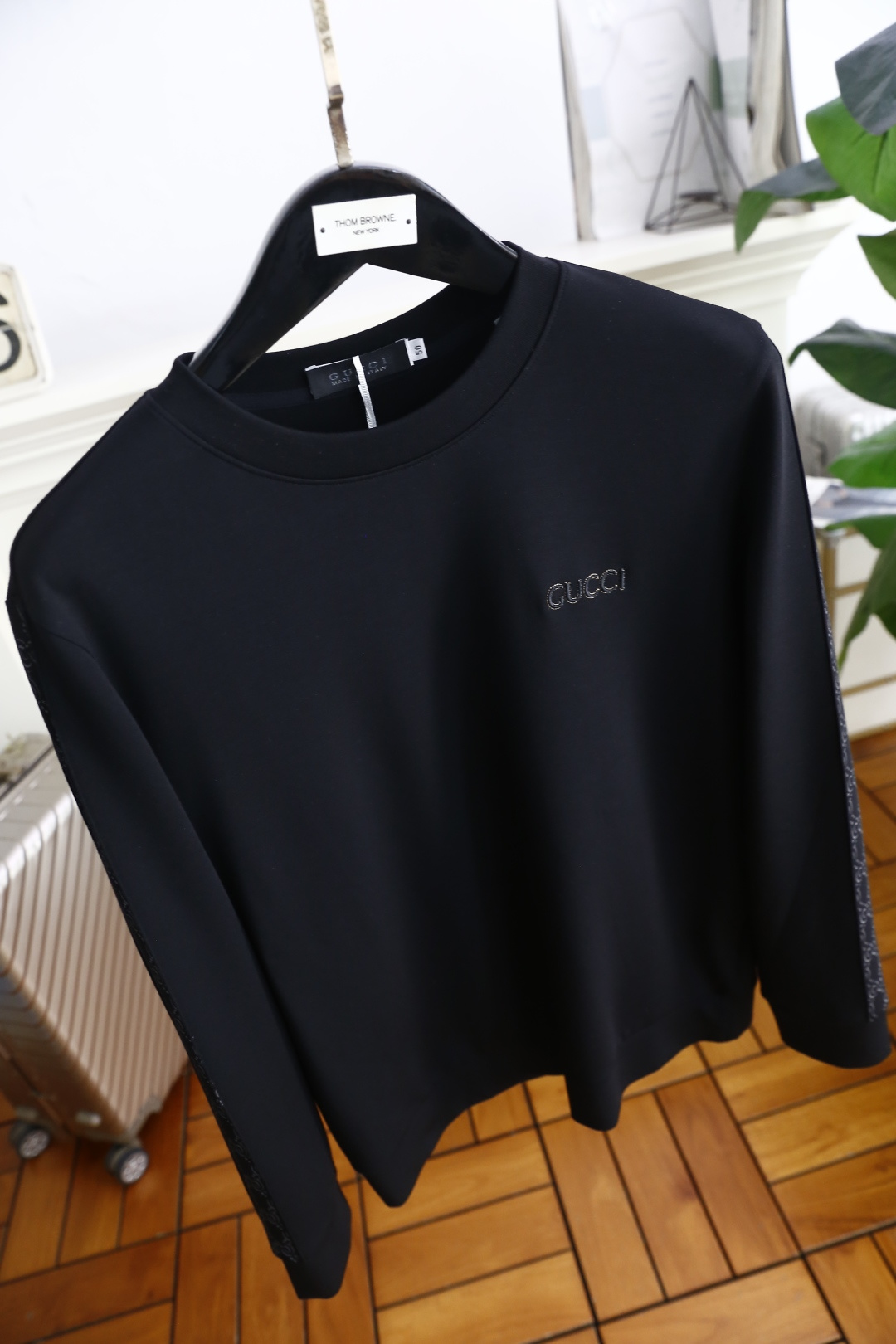 🔥Gucci/古驰.2025秋季新款！时尚男士圆领卫衣👍G家是意大利著名的奢侈品牌，以其高端的设计、精湛