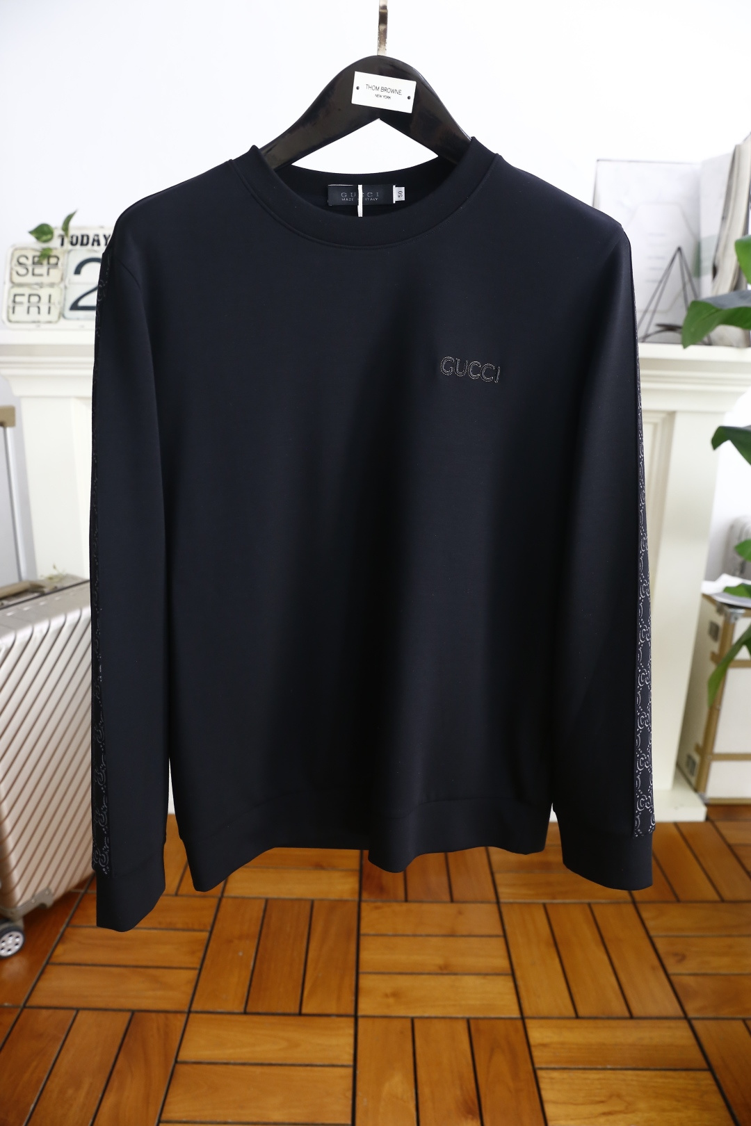 🔥Gucci/古驰.2025秋季新款！时尚男士圆领卫衣👍G家是意大利著名的奢侈品牌，以其高端的设计、精湛