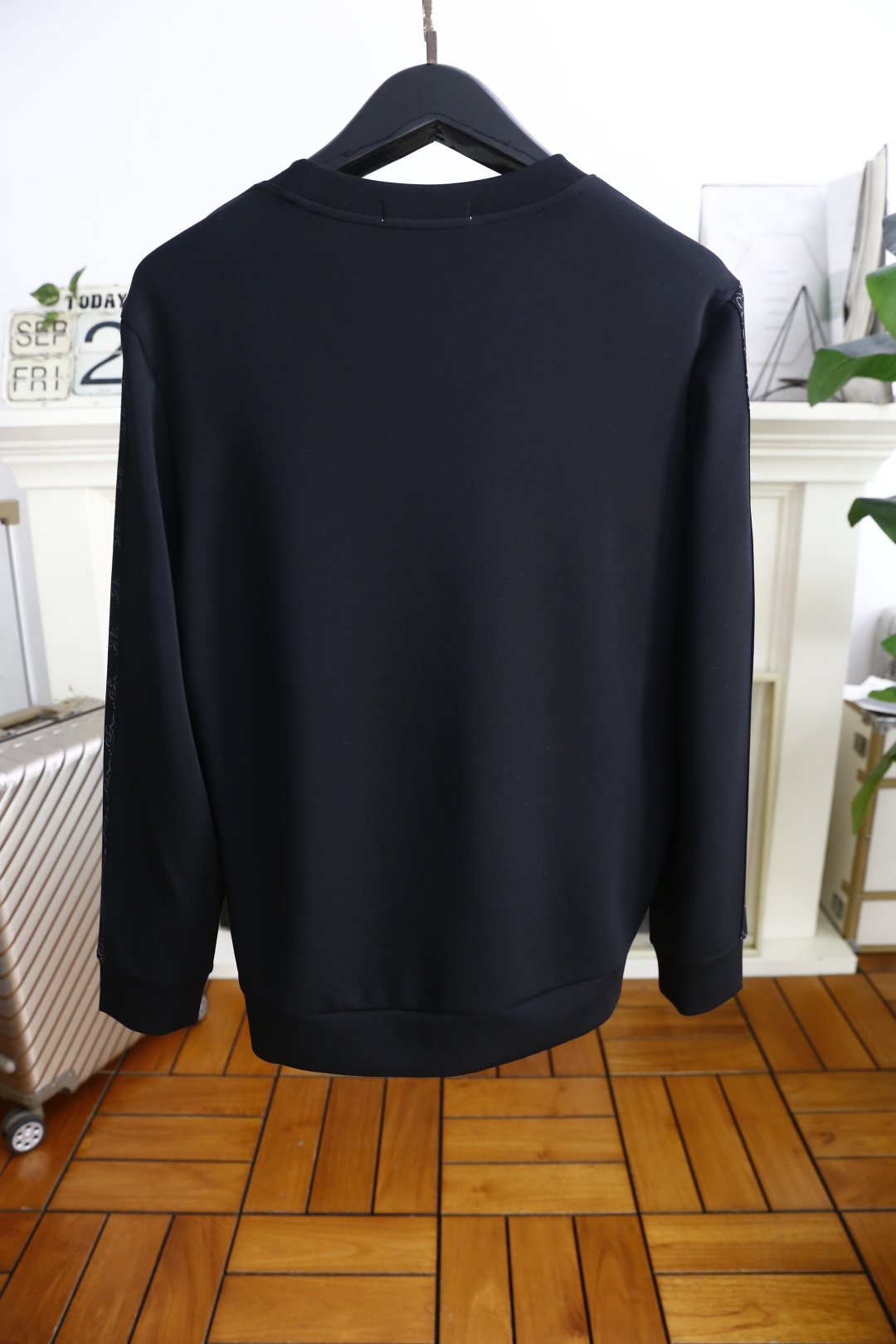 🔥Gucci/古驰.2025秋季新款！时尚男士圆领卫衣👍G家是意大利著名的奢侈品牌，以其高端的设计、精湛