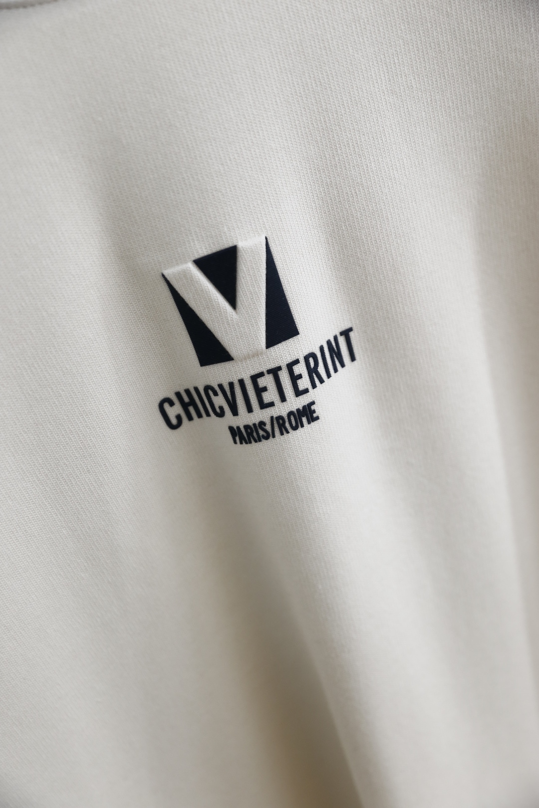 🔥纪梵*/Given*hy.2025秋季新品！时尚男士长袖圆领上衣！采用舒适棉面料👍质感平整顺滑，风格偏