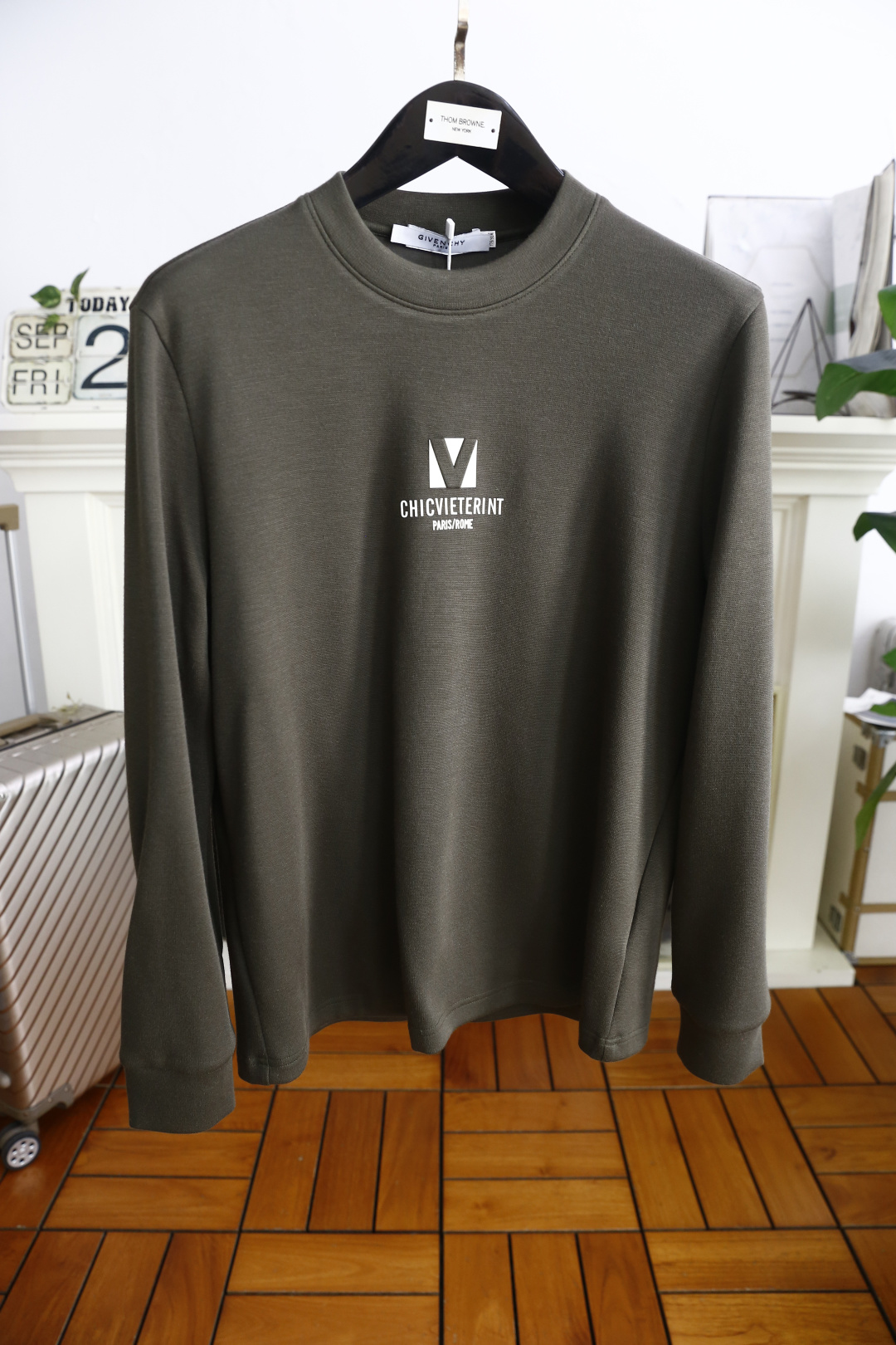 🔥纪梵*/Given*hy.2025秋季新品！时尚男士长袖圆领上衣！采用舒适棉面料👍质感平整顺滑，风格偏