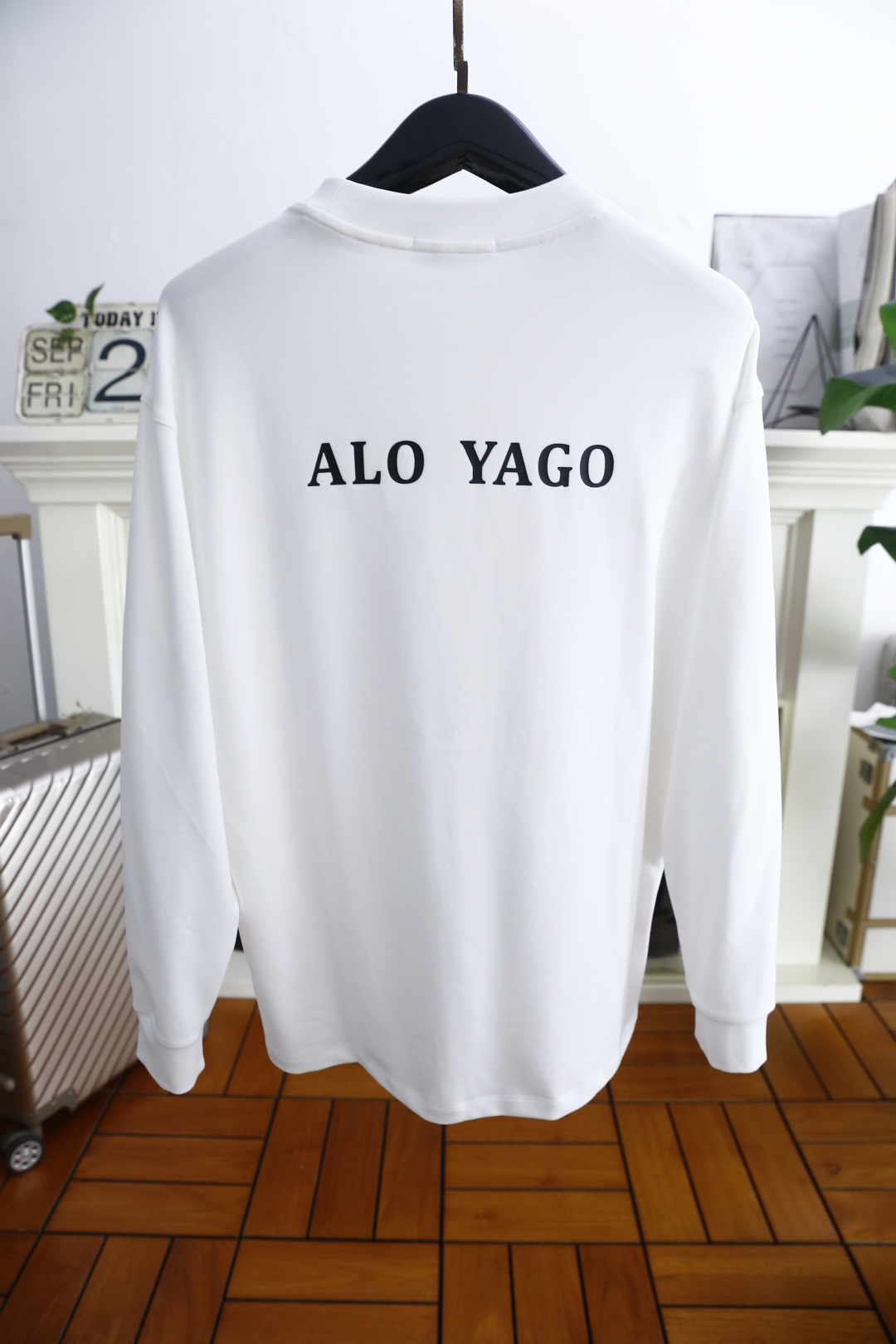 🔥alo.2025秋季新品男士套头卫衣！奢华经典定制字母LOGO搭配👍🏼采用高档顶级🔝面料，舒适保暖极佳