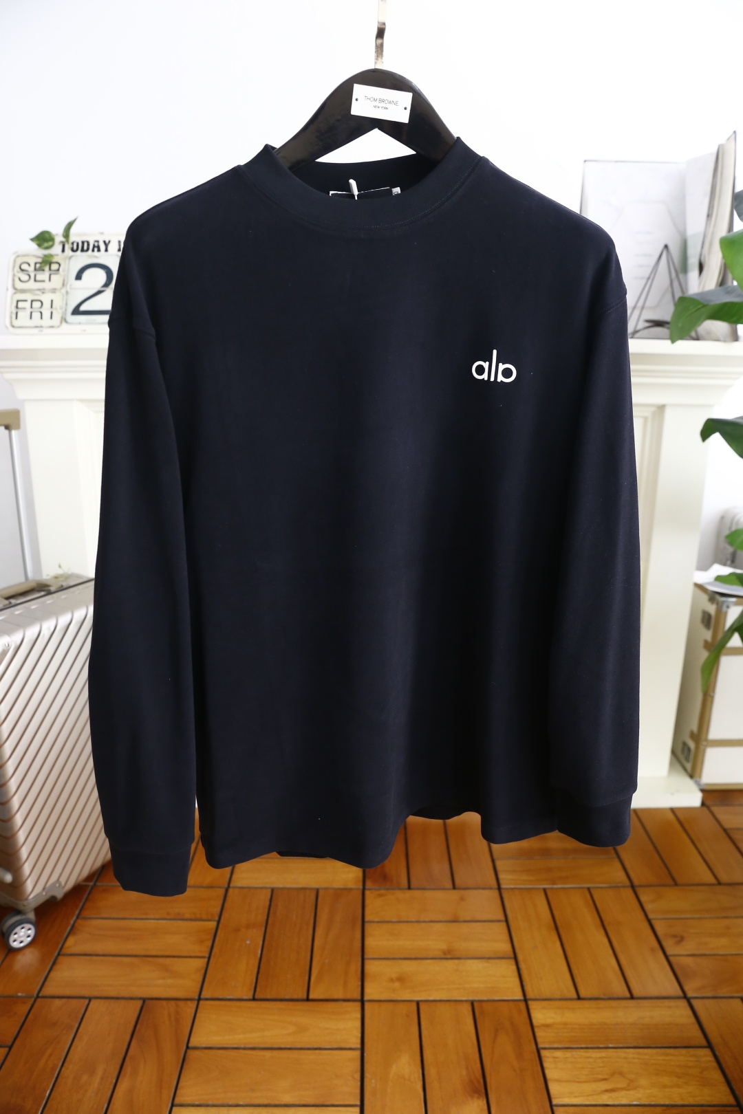 🔥alo.2025秋季新品男士套头卫衣！奢华经典定制字母LOGO搭配👍🏼采用高档顶级🔝面料，舒适保暖极佳