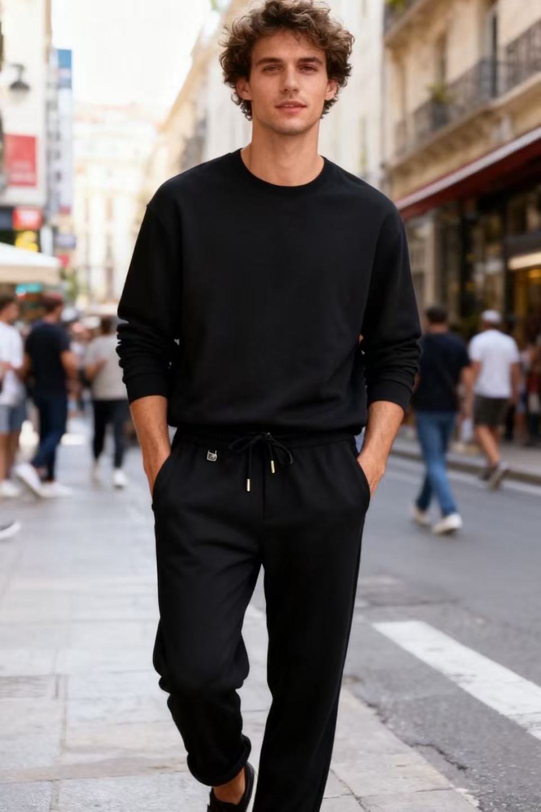 🔥TF.26秋季时尚新品男士休闲裤！采用进口舒适透气面料，奢华品牌经典字母图案设计 上身随意舒服！松紧腰