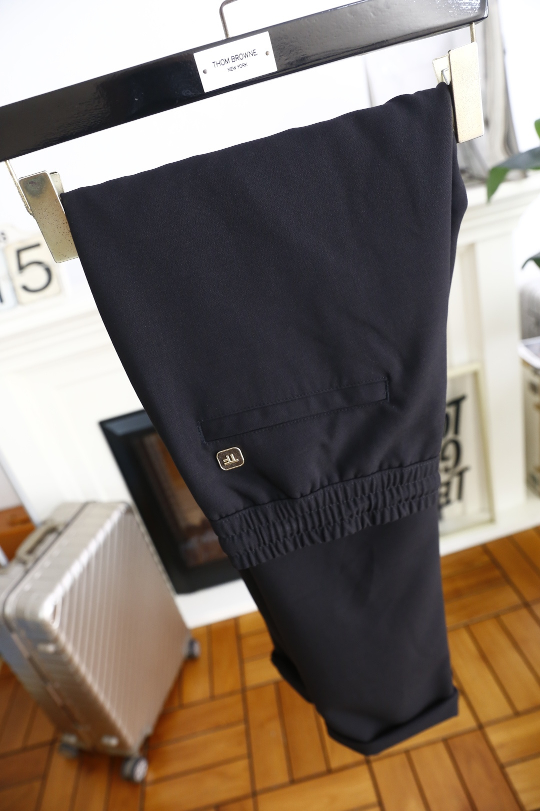 🔥TF.26秋季时尚新品男士休闲裤！采用进口舒适透气面料，奢华品牌经典字母图案设计 上身随意舒服！松紧腰