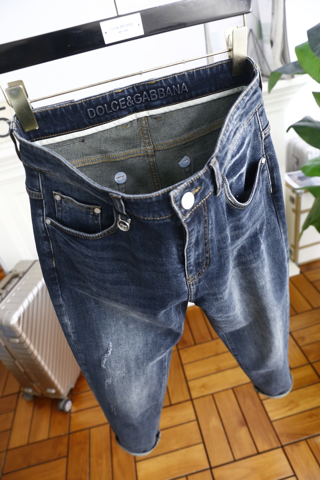 🔥杜嘉班纳/Dolce & Gabbana.25秋季新品时尚男士牛仔裤👖采用客供水洗弹力牛仔裤！奢华经典