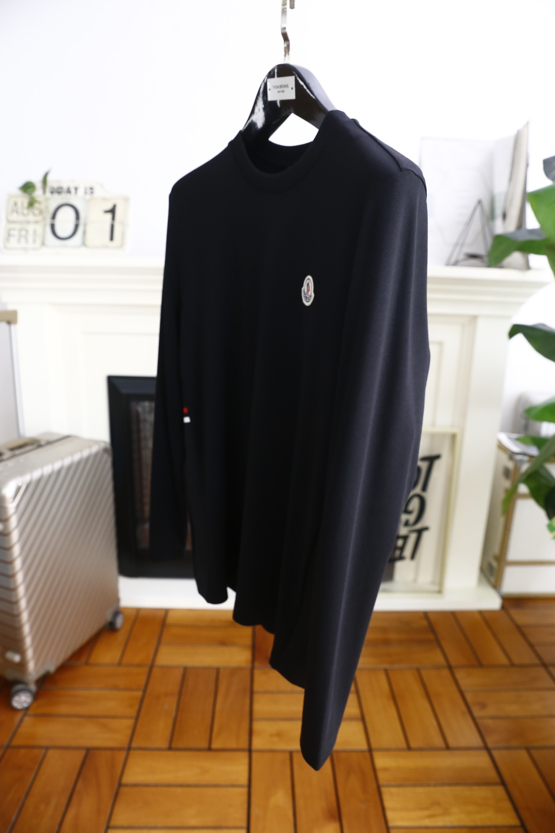 🔥蒙口/Mon*ler.25秋季新品男士打底长袖衫！经典圆领设计！胸前品牌原版LOGO搭配🔥采用舒适柔软