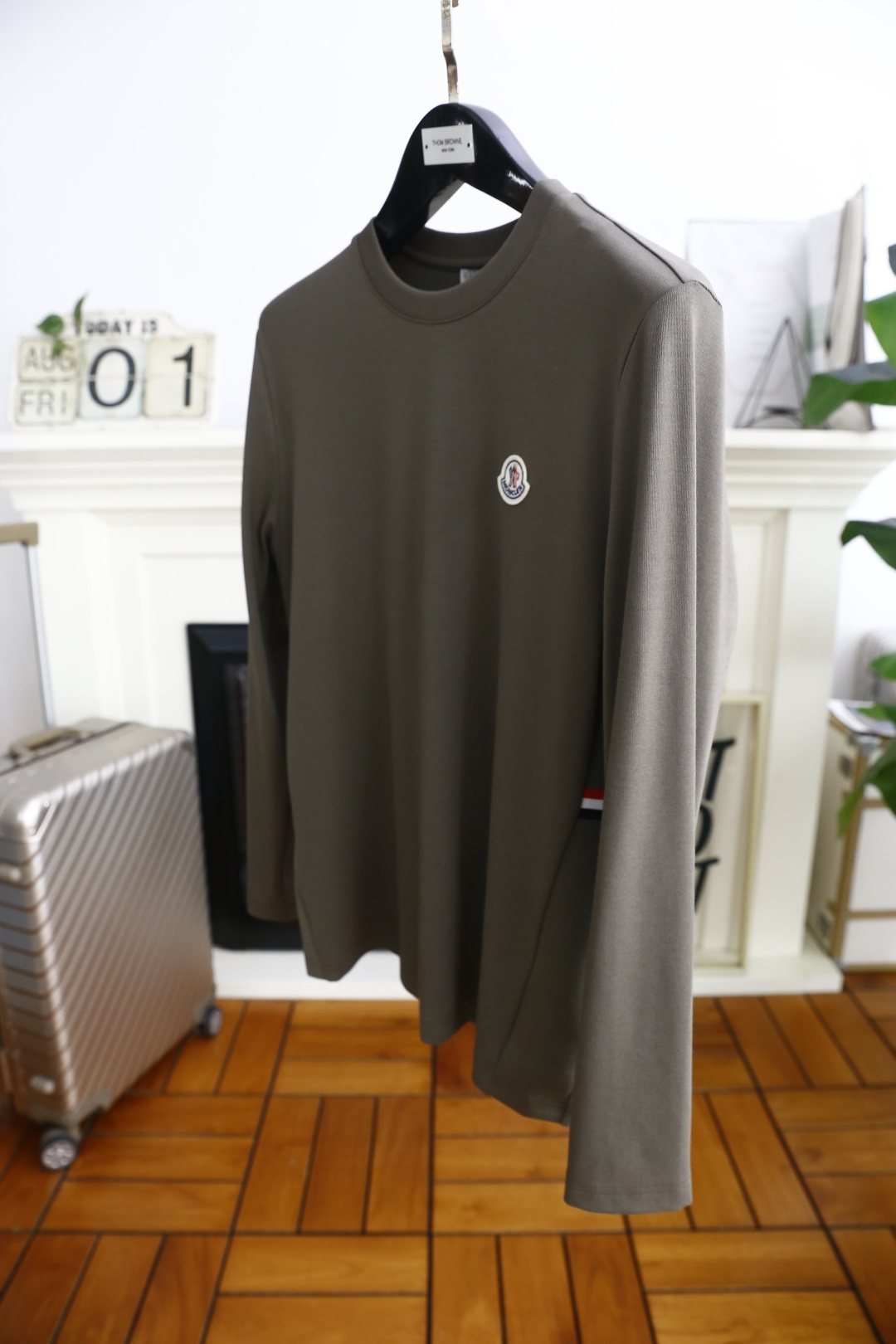 🔥蒙口/Mon*ler.25秋季新品男士打底长袖衫！经典圆领设计！胸前品牌原版LOGO搭配🔥采用舒适柔软