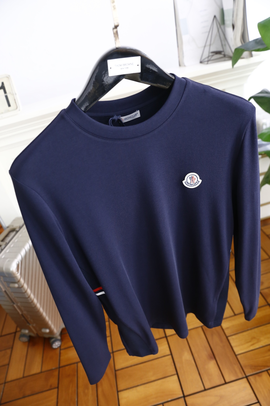 🔥蒙口/Mon*ler.25秋季新品男士打底长袖衫！经典圆领设计！胸前品牌原版LOGO搭配🔥采用舒适柔软