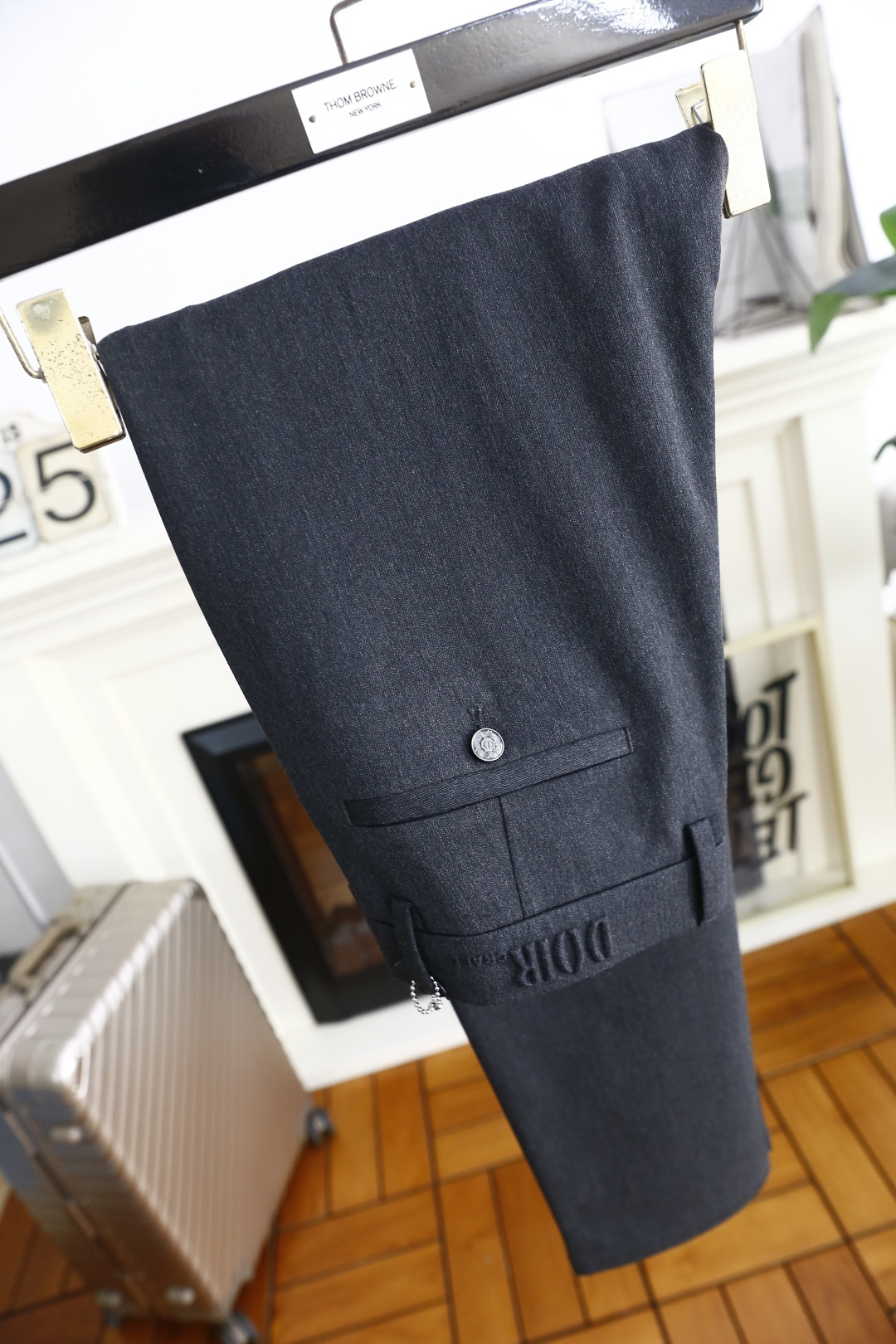 🔥迪奥/Christian D*or.25秋季新品男士时尚休闲西裤！采用舒适棉面料，奢华经典品牌LOGO