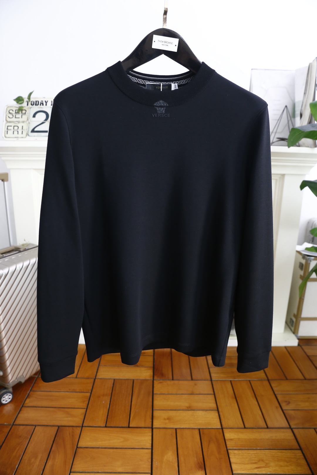 🔥范思泽/Vers*ce.2025秋季新品时尚男士圆领卫衣🔥奢华经典品牌美杜莎LOGO设计！绝对经得起时