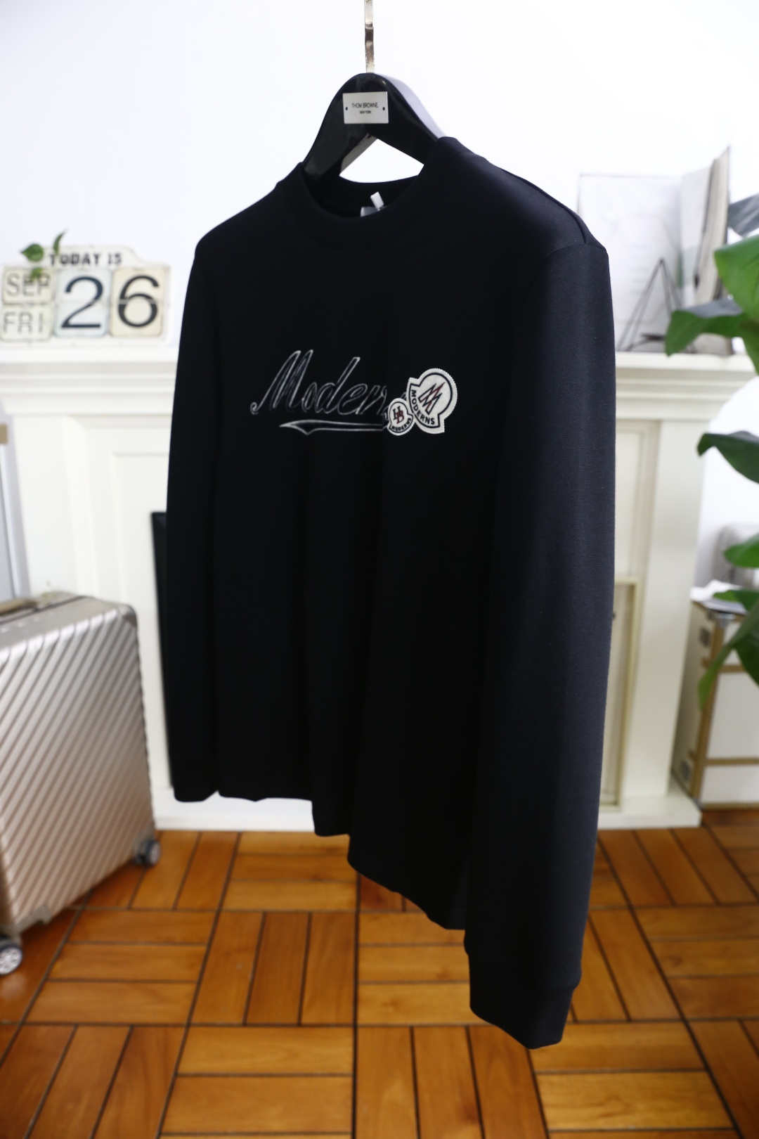 🔥蒙口/Mon*ler.25秋季新品男士长袖🆕经典圆领设计！奢华经典品牌定制LOGO搭配🔥面料采用舒适棉