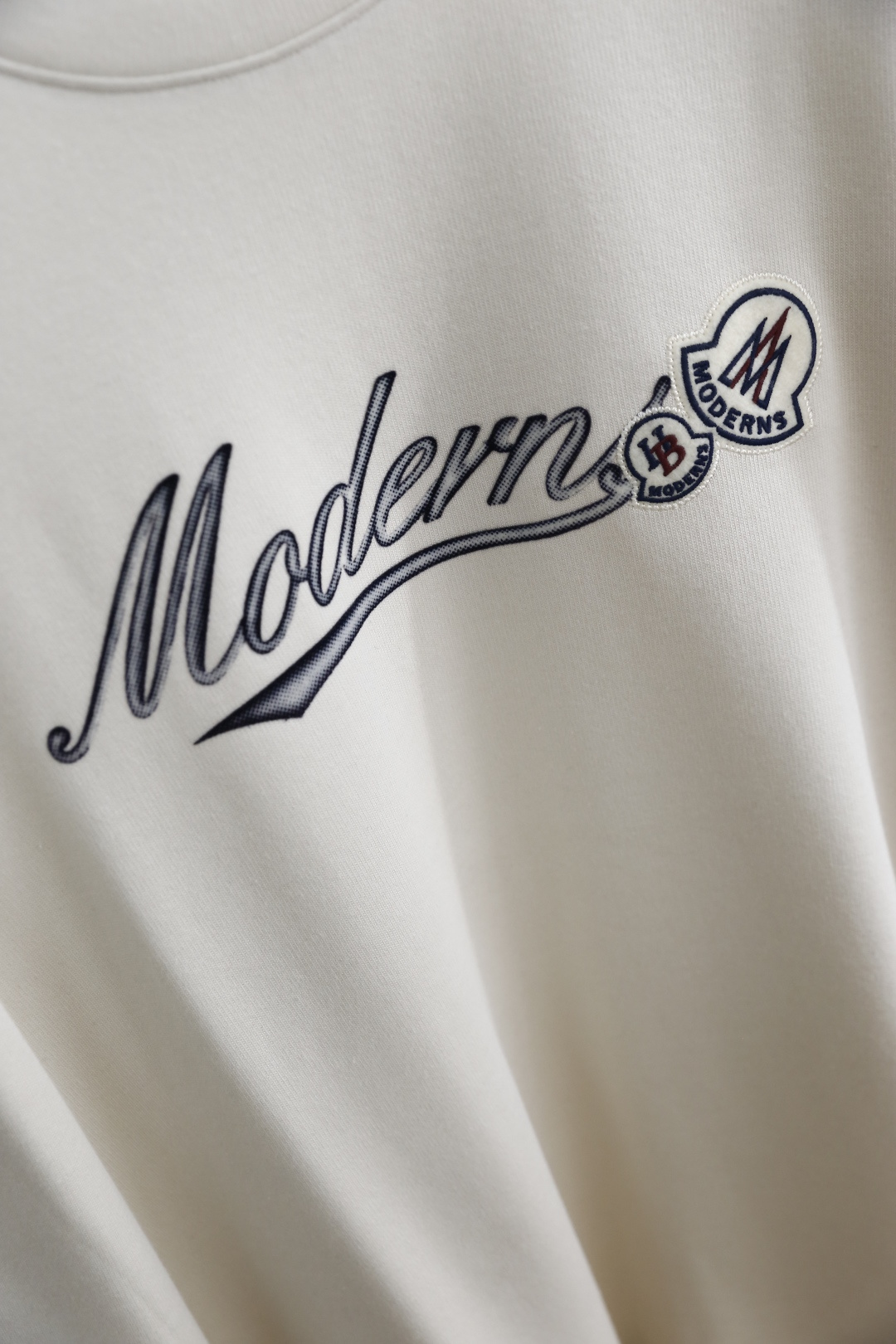 🔥蒙口/Mon*ler.25秋季新品男士长袖🆕经典圆领设计！奢华经典品牌定制LOGO搭配🔥面料采用舒适棉