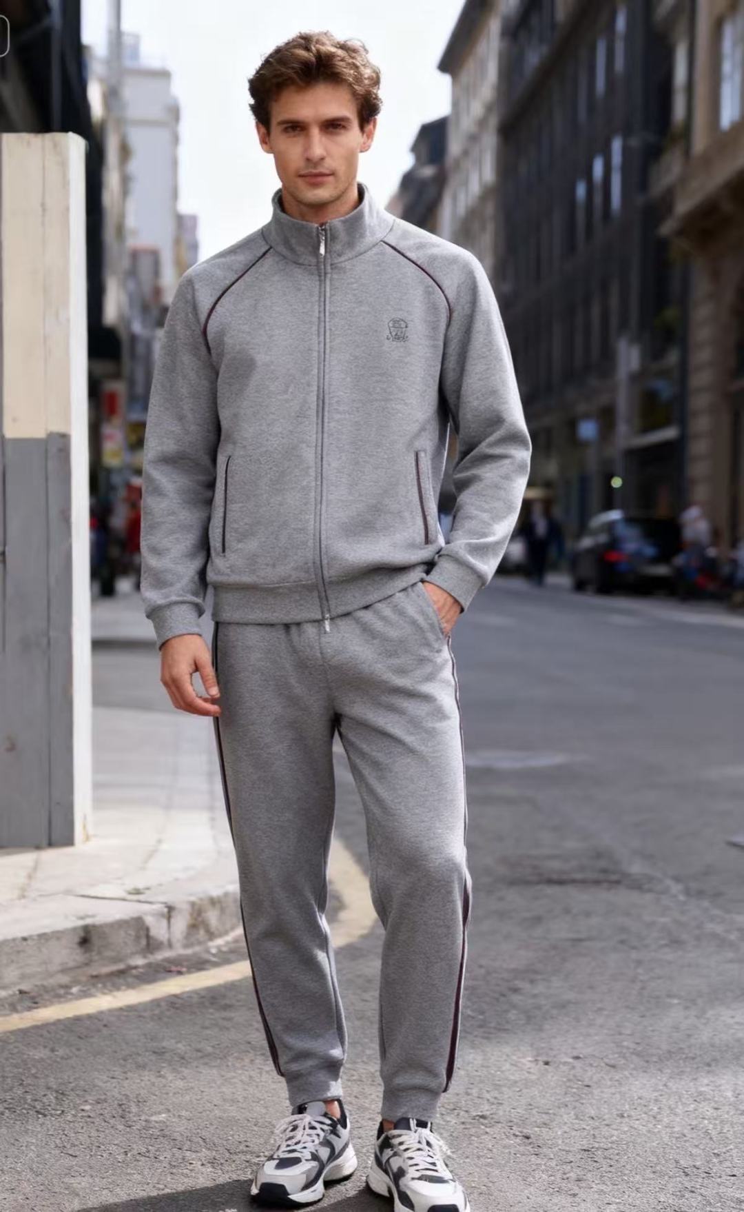 NO:600889,Bc. 2025 autumn and winter new style!  Fashionable men's sports suit (includes stand-up collar zipper jacket and leggings trousers). This sports suit is made of comfortable and warm sports cotton fabric. The jacket has a stand-up collar zipper design with the brand's iconic details. The pants are leggings. The overall design is simple and rich in texture. It is suitable for daily casual or high-end sports style wear. It reflects the brand's concept of integrating high-end fashion craftsmanship into casual clothing. Sizes 48-56, shipped the next day!  ,,jackets & coats,alexander wang19860909Bc. 2025秋冬新款！时尚男士运动套装（含立领拉链外套与束脚长裤）这套运动套装采用舒适保暖运动棉面料外套为立领拉链设计,带有品牌标志性的细节元素,裤子为束脚版型,整体设计简约且富有质感,适合日常休闲或打造高级运动风穿搭,体现了品牌在休闲服饰中融入高端时装工艺的理念. 尺码48-56,隔天出货！,,jackets & coats,alexander wang,Men's clothing