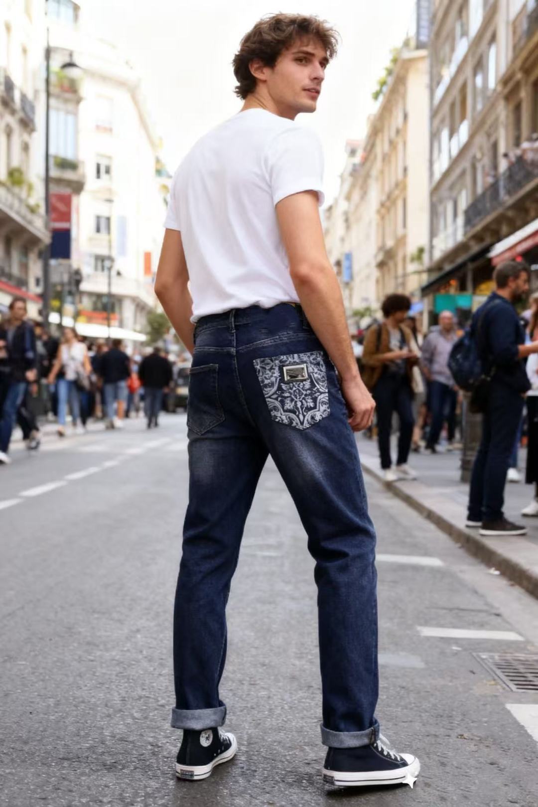 NO:599958,Dolce & Gabbana/D&G. 25 new autumn fashionable men’s jeans are made of customer-washable stretch jeans!  Luxurious classic brand letter logo design!  Therefore, the fashion trend has become one of the biggest selling points and the price-performance ratio is extremely high. There is no confusion or trouble about color conflict. Such a high-end jeans with rich inner fabrics are absolutely fashionable, casual and versatile!  A must-have for trendy men!  Counter sizes are 29-38, no 35/37!  Ships next day!  ,,Dolce&Gabbana,Dolce&Gabbana,jeans,alexander wang19860909杜嘉班纳/D&G. 25秋季新品时尚男士牛仔裤采用客供水洗弹力牛仔裤！奢华经典品牌字母Logo设计！时尚潮流因此已成为最大卖点之一而性价比又极高,没有颜色冲突的困惑或困扰,这么一款丰富内练高端牛仔裤,绝对时尚休闲百搭款！潮男必备！专柜尺码29-38,无35/37！隔天出货！,,Dolce&Gabbana,Dolce&Gabbana,jeans,alexander wang,Men's clothing