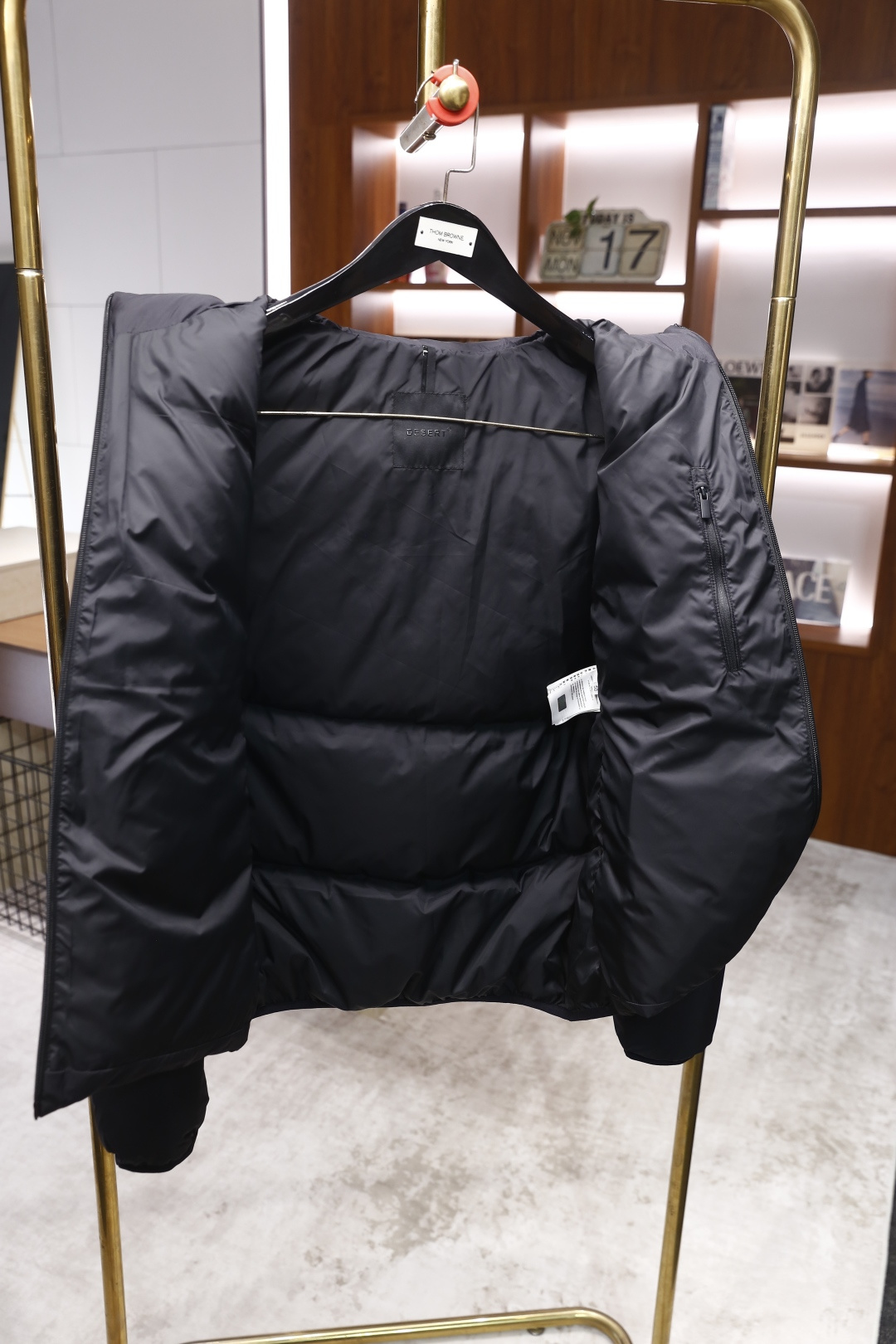 🔥蒙口/Mo*cler.2025秋冬新品！时尚男士连帽羽绒服外套！超级无敌保暖领口细节🔝时尚连帽设计👍🏻