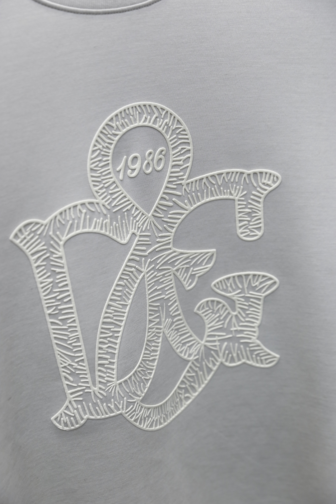 🔥杜嘉班纳/Dolce & Gabbana.2025秋季新款！时尚男士圆领短袖🍃采用进口舒适保暖棉面料👍