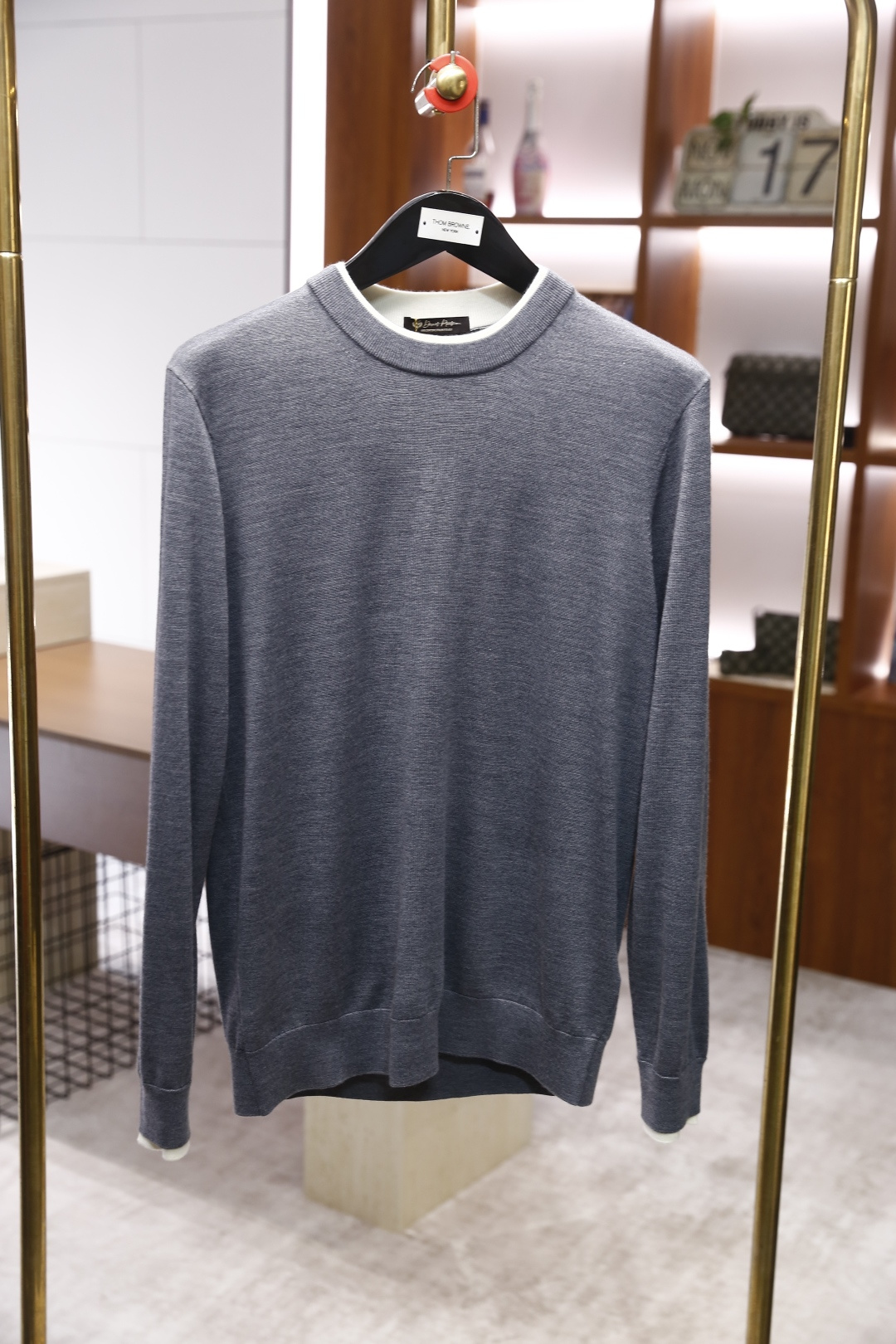 🔥杰尼*/Ze*na.2025秋冬新款男士经典假两件针织衫👍采用高档顶级针织面料，舒适保暖极佳 可防静电