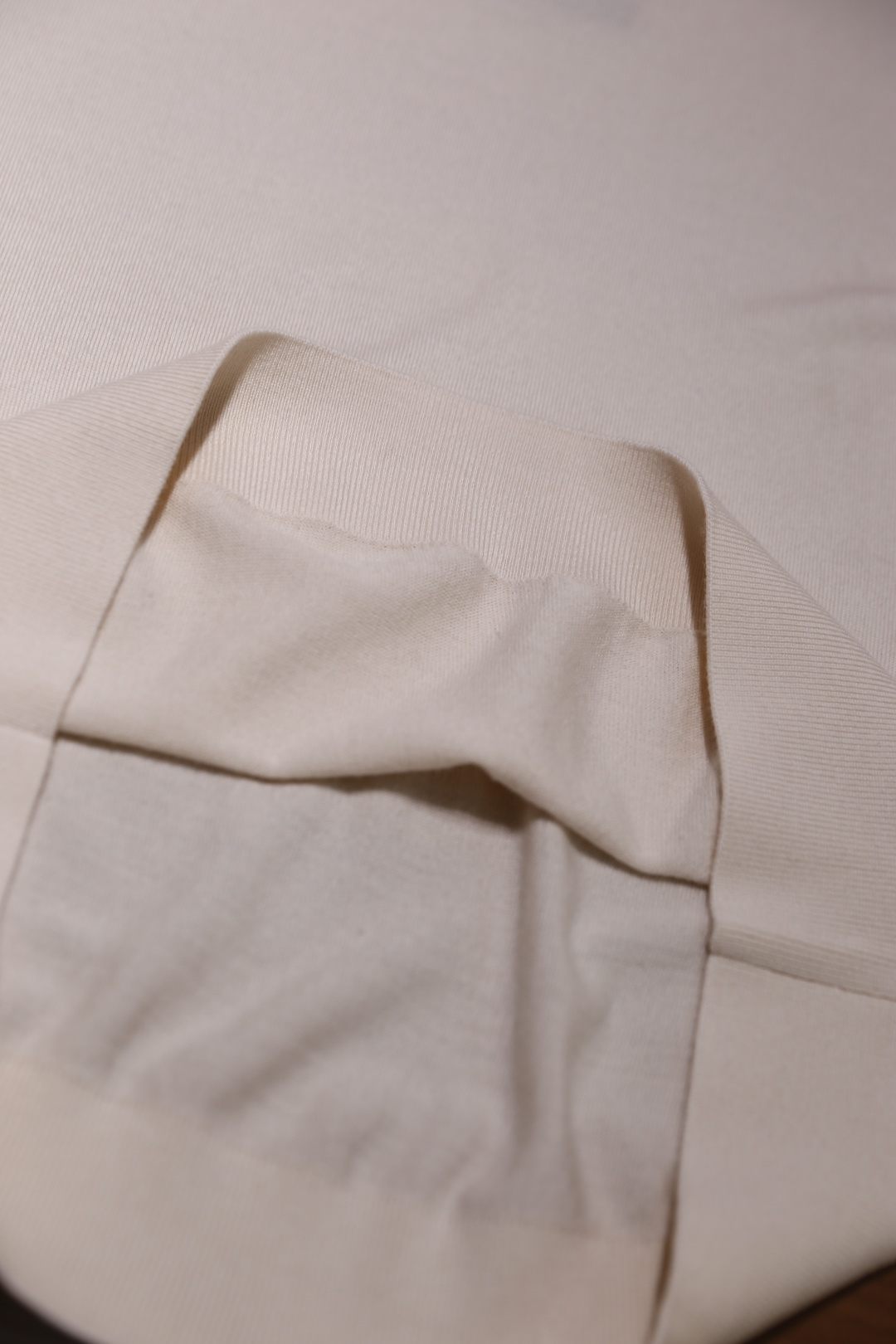 🔥杰尼*/Ze*na.2025秋冬新款男士经典假两件针织衫👍采用高档顶级针织面料，舒适保暖极佳 可防静电