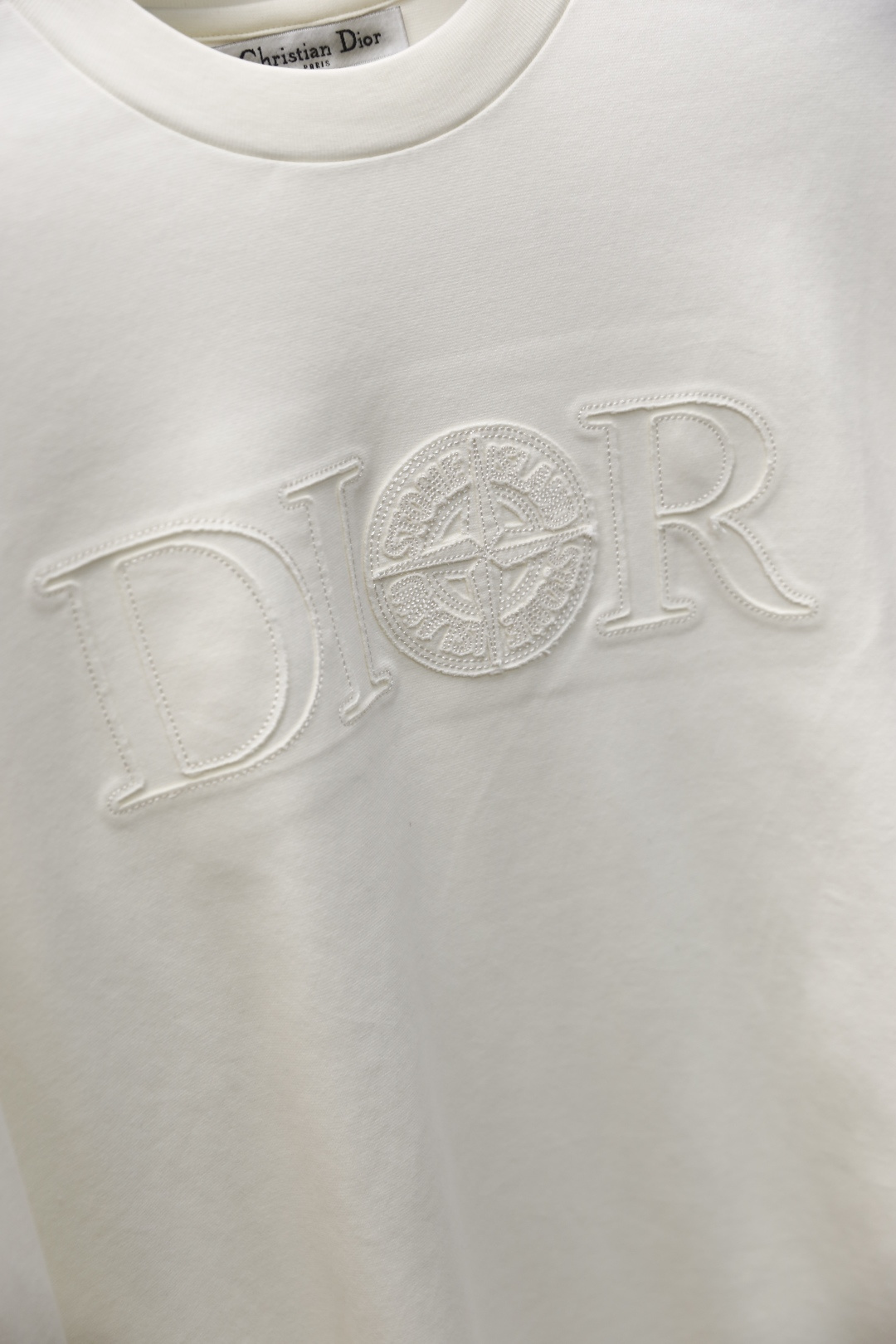 🔥迪奥/Christian D*or.2025秋冬新款男士长袖卫衣🆕经典圆领设计！采用舒适保暖面料！上身