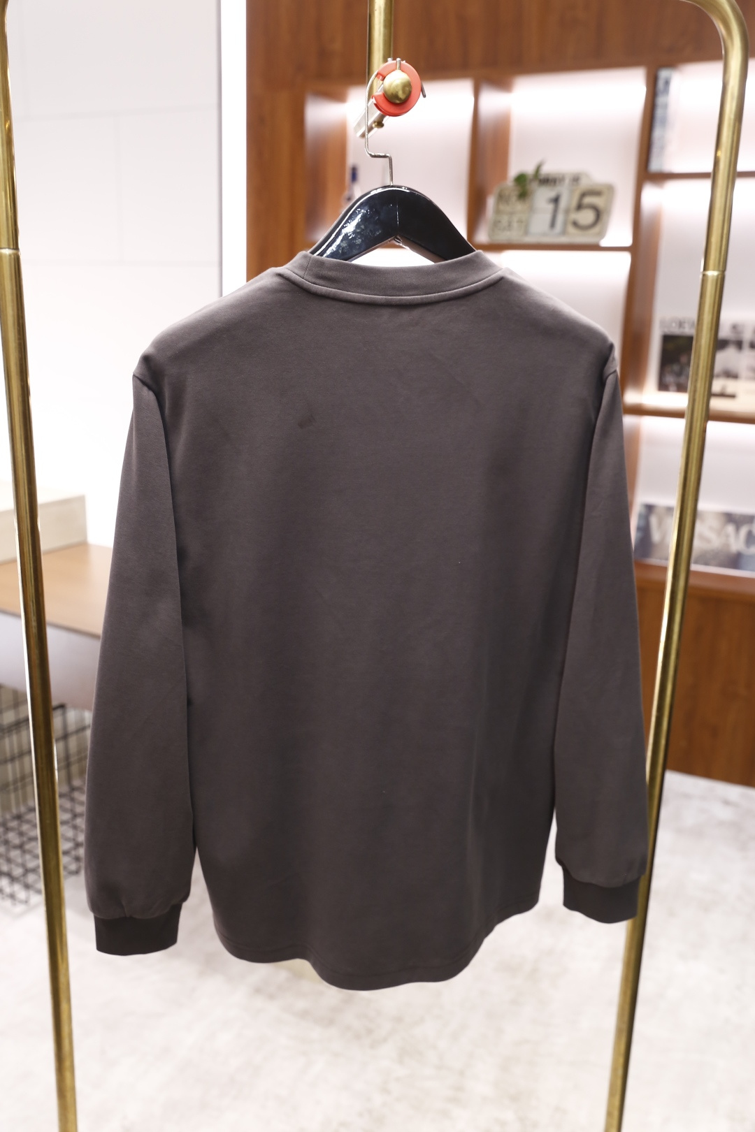 🔥迪奥/Christian D*or.2025秋冬新款男士长袖卫衣🆕经典圆领设计！采用舒适保暖面料！上身