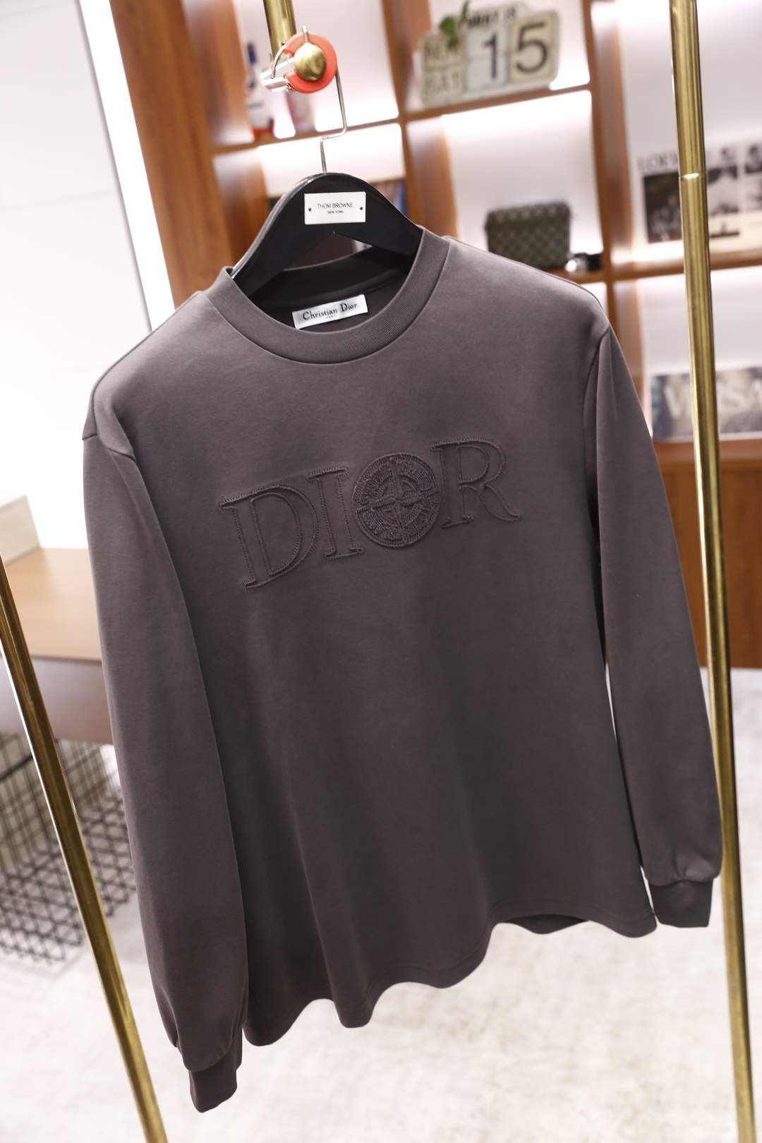 🔥迪奥/Christian D*or.2025秋冬新款男士长袖卫衣🆕经典圆领设计！采用舒适保暖面料！上身