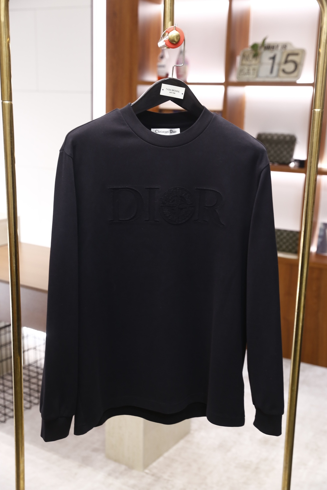 🔥迪奥/Christian D*or.2025秋冬新款男士长袖卫衣🆕经典圆领设计！采用舒适保暖面料！上身