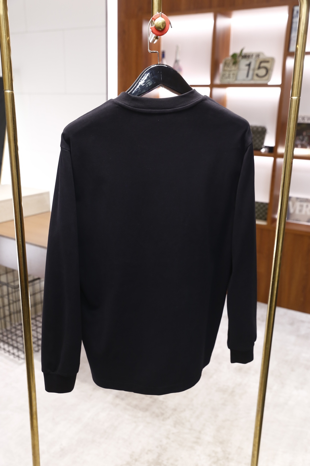 🔥迪奥/Christian D*or.2025秋冬新款男士长袖卫衣🆕经典圆领设计！采用舒适保暖面料！上身