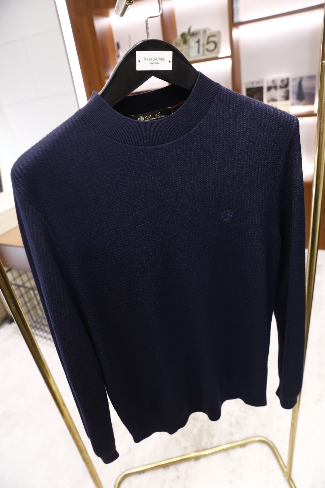 🔥lP🆕.2025秋季新品男士长袖羊毛衫👍🏼独家呈现！奢华品牌LOGO搭配✅超级百搭极符合美学基调的一款