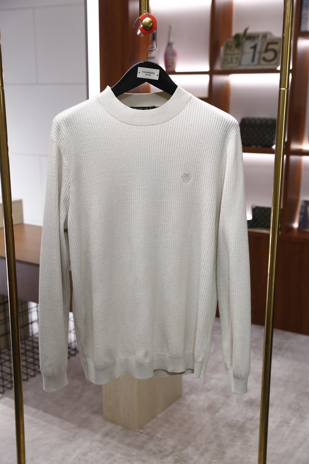 🔥lP🆕.2025秋季新品男士长袖羊毛衫👍🏼独家呈现！奢华品牌LOGO搭配✅超级百搭极符合美学基调的一款