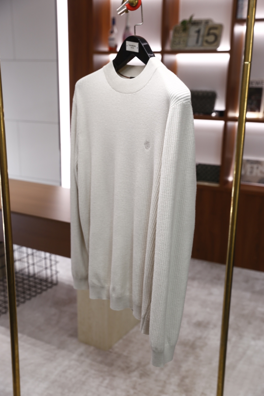 🔥lP🆕.2025秋季新品男士长袖羊毛衫👍🏼独家呈现！奢华品牌LOGO搭配✅超级百搭极符合美学基调的一款