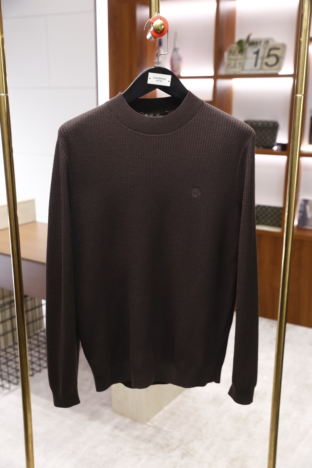 🔥lP🆕.2025秋季新品男士长袖羊毛衫👍🏼独家呈现！奢华品牌LOGO搭配✅超级百搭极符合美学基调的一款