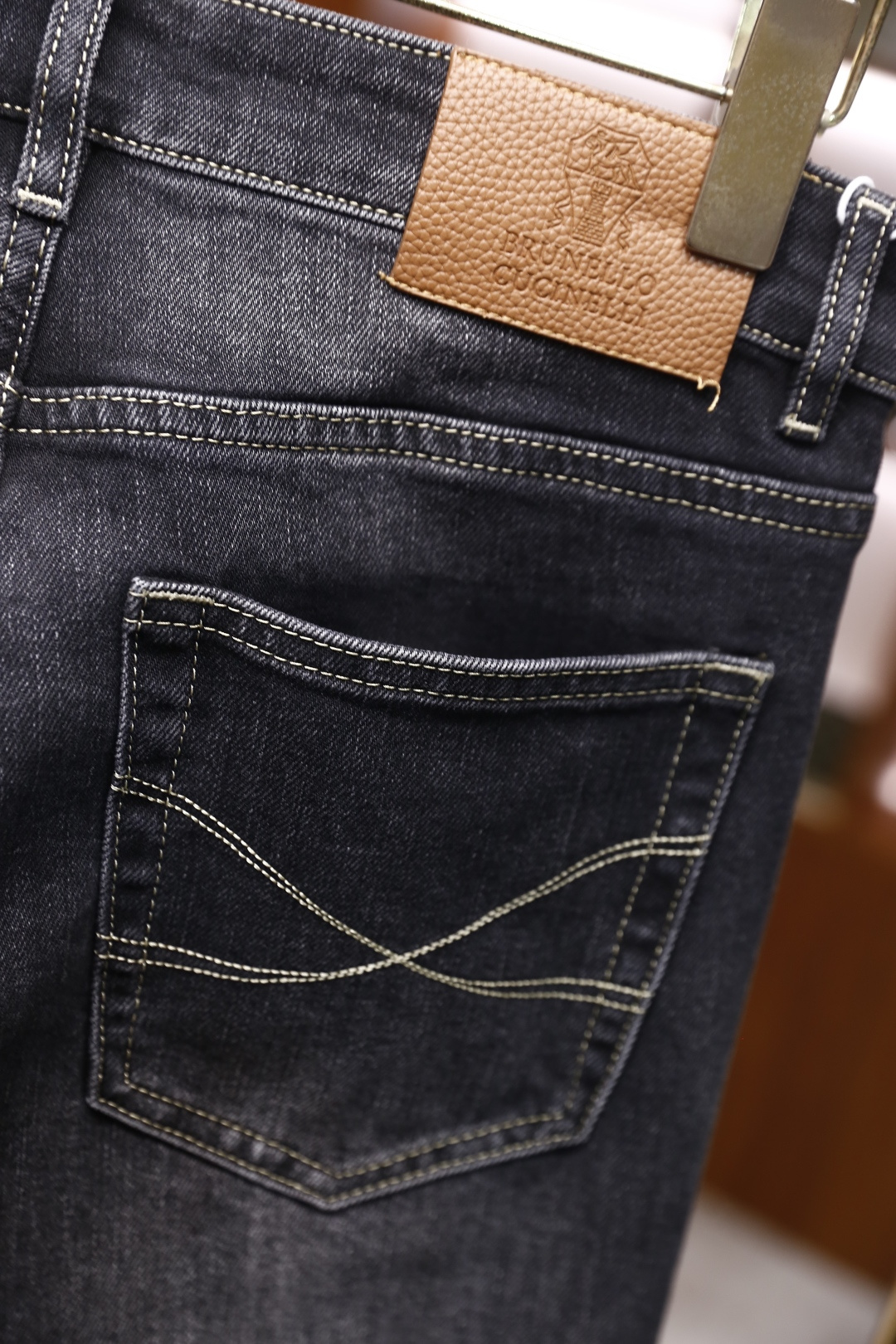🔥Bc.25秋季新品时尚男士牛仔裤👖采用客供水洗弹力牛仔裤！奢华经典品牌原版Logo设计！时尚潮流因此已