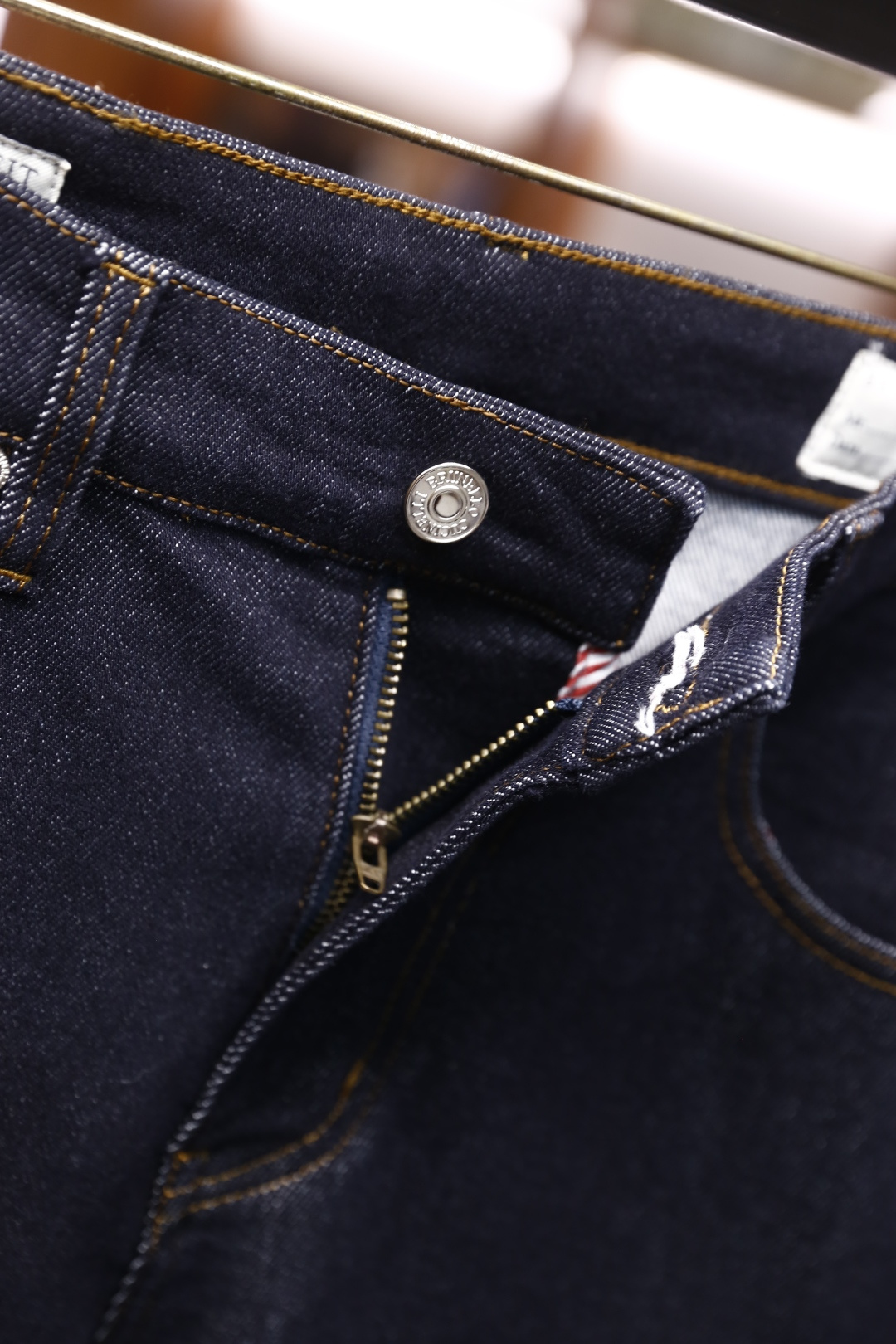 🔥Bc.25秋季新品时尚男士牛仔裤👖采用客供水洗弹力牛仔裤！奢华经典品牌原版Logo设计！时尚潮流因此已