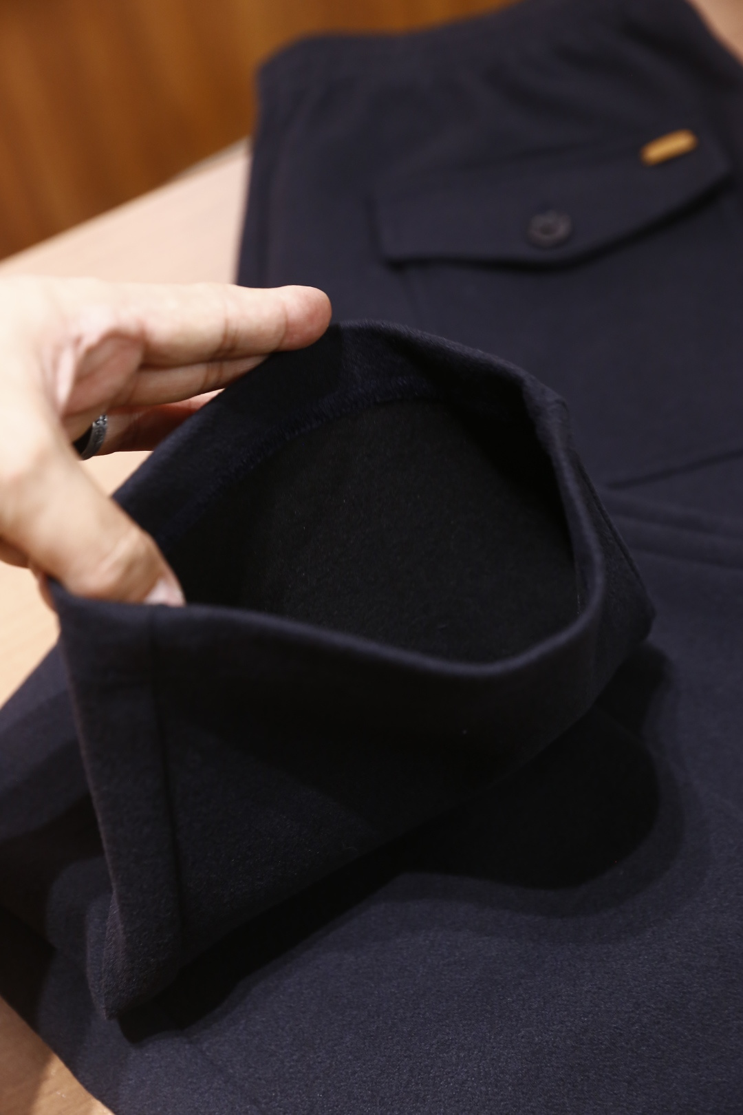 🔥杰尼*/Zeg*a.25秋冬时尚新品男士休闲裤🆕采用舒适保暖面料，奢华经典品牌LOGO元素设计 上身随