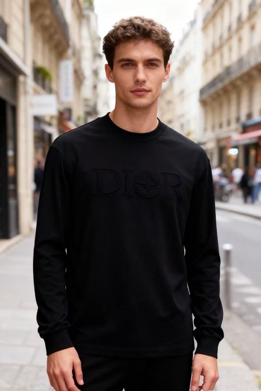 🔥迪奥/Christian D*or.2025秋冬新款男士长袖卫衣🆕经典圆领设计！采用舒适保暖面料！上身