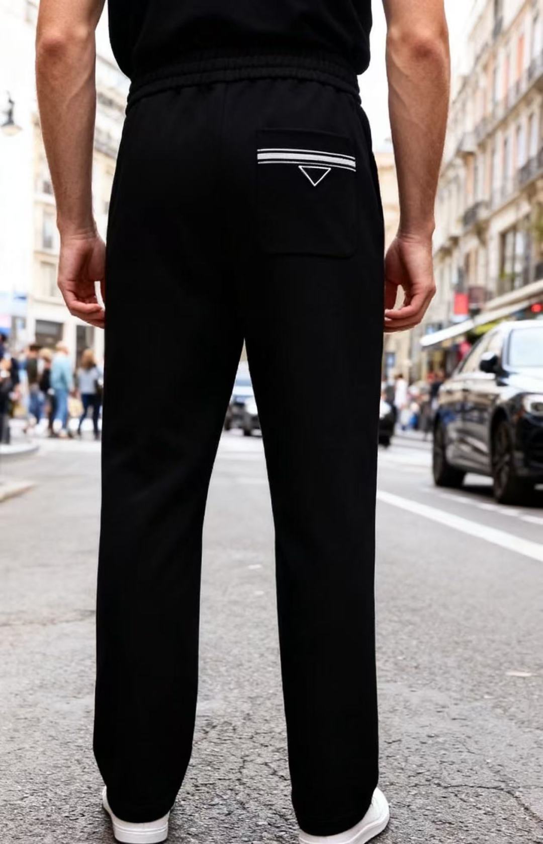 🔥普拉*/Pr*da.25秋季新品时尚男士休闲卫裤，采用进口高档顶级定制棉面料，奢华经典品牌三角标log