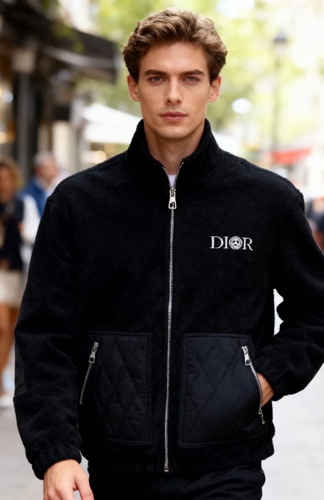 NO:648456,Dior/Christian Di*r. 25 new autumn and winter classic stand collar jacket recommended!  In autumn and winter, go out early and come home late. A must-have luxury classic brand letter LOGO combination!  Fashionable zippered men's jackets, fashionable casual jackets, made of high-end top-grade comfortable fabrics, the texture of the fabrics is very high-end and delicate, and it is designed with strong class and luxurious classic elements. It is suitable for both business and leisure. The style is versatile and suitable for various occasions. Anyone can easily control it!  Counter size: M-3XL, shipped the next day!  ,,dior,jackets & coats,jackets & coats,alexander wang19860909迪奥/Christian Di*r. 25秋冬新品经典立领夹克推荐！秋冬早出晚归必备神器奢华经典品牌字母LOGO搭配！时尚拉链男士外套,时尚休闲外套夹克 ,采用高档顶级舒适面料面料的质感很高档细腻,档次感强奢华经典元素设计,商务休闲兼备款,款式百搭适合各种场合 ,任何人都可以轻松驾驭！专柜码数M-3XL,隔天出货！,,dior,jackets & coats,jackets & coats,alexander wang,Men's clothing