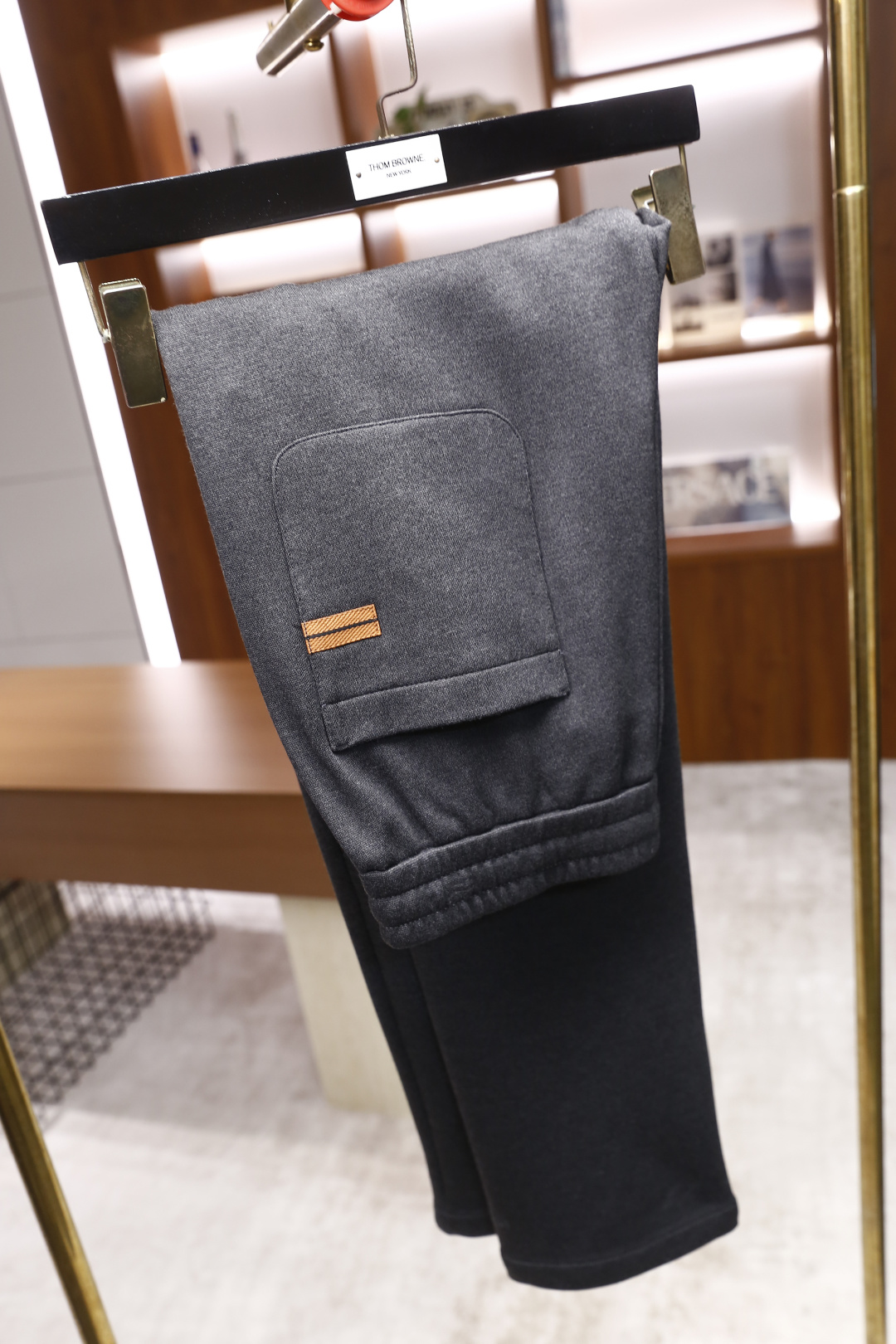 🔥杰尼*/Zeg*a.2025秋冬新款男士休闲裤🆕奢华经典品牌LOGO搭配👍采用舒适保暖棉面料！表面平滑