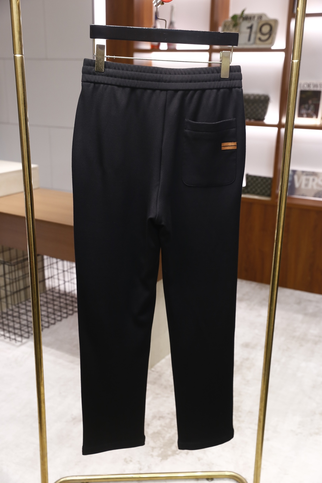 🔥杰尼*/Zeg*a.2025秋冬新款男士休闲裤🆕奢华经典品牌LOGO搭配👍采用舒适保暖棉面料！表面平滑