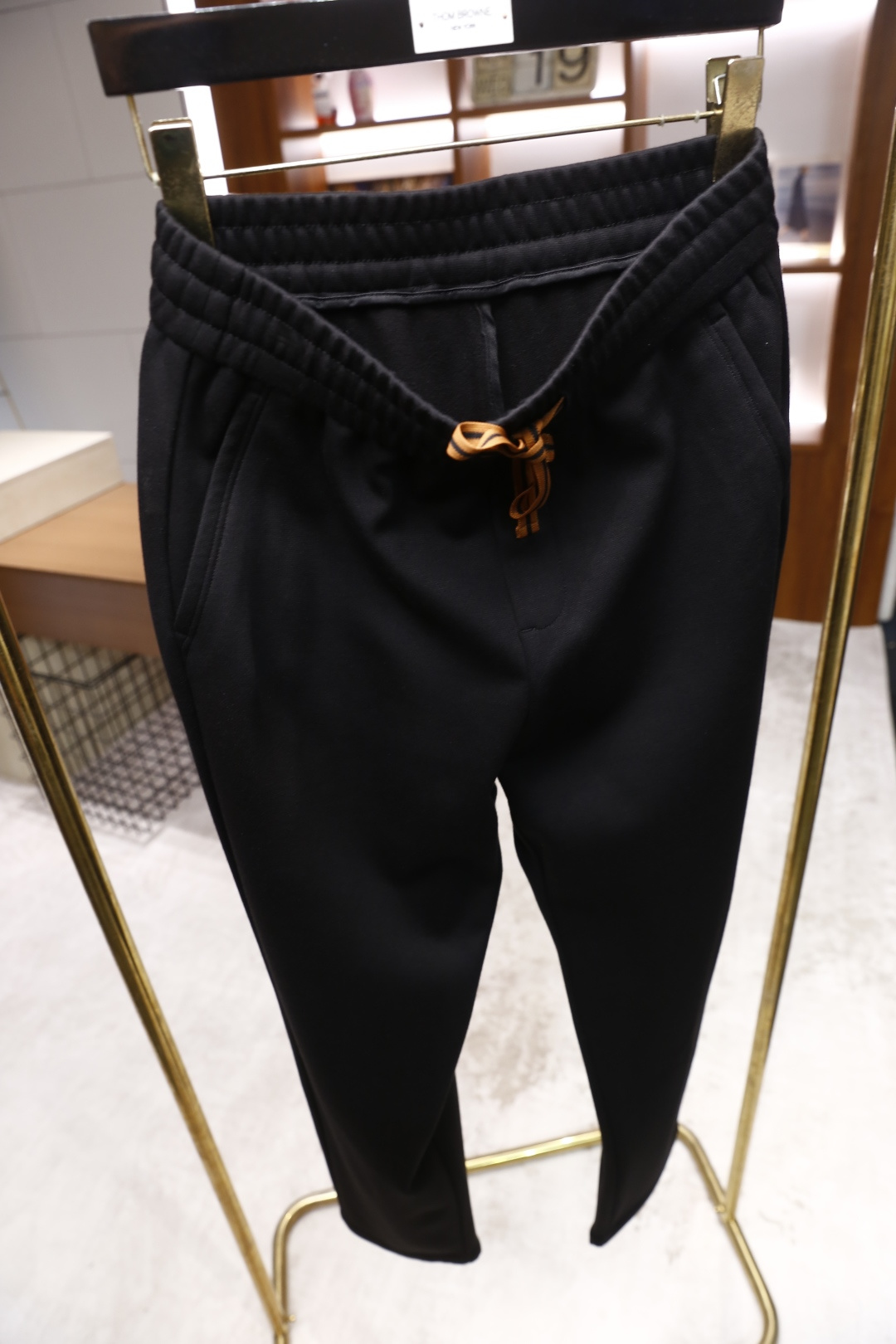 🔥杰尼*/Zeg*a.2025秋冬新款男士休闲裤🆕奢华经典品牌LOGO搭配👍采用舒适保暖棉面料！表面平滑