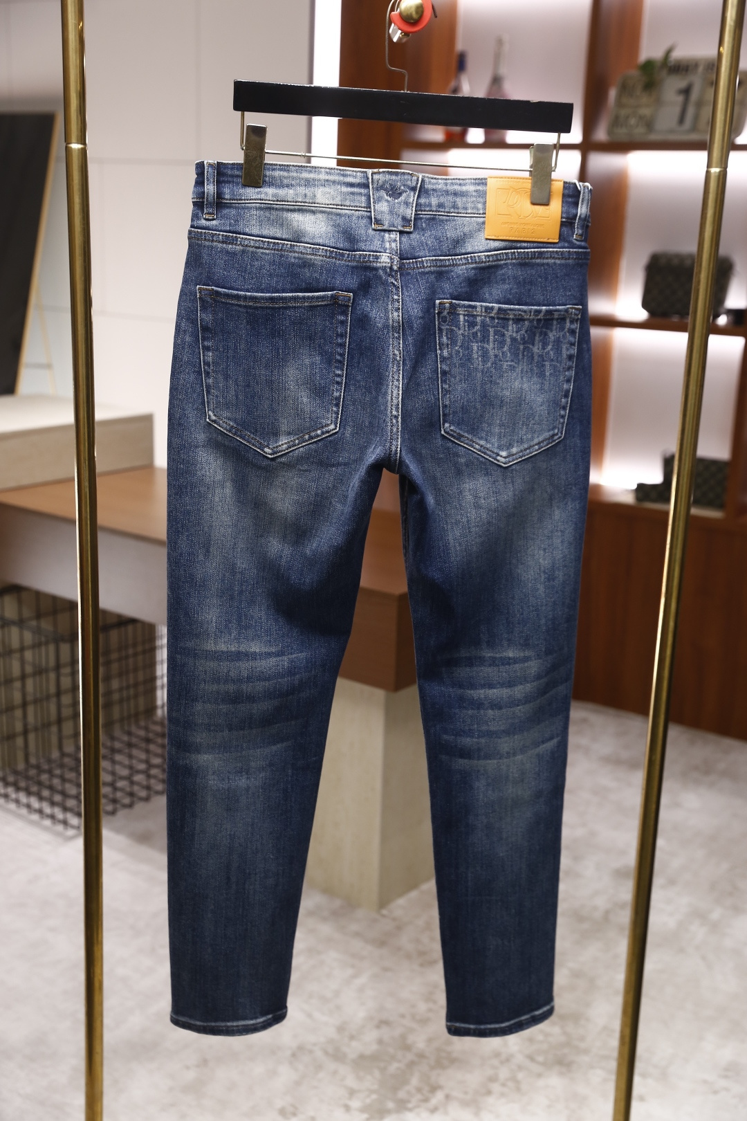 🔥迪奥/Christian D*or.25秋季新品时尚男士牛仔裤👖采用客供水洗弹力牛仔裤！奢华经典品牌字