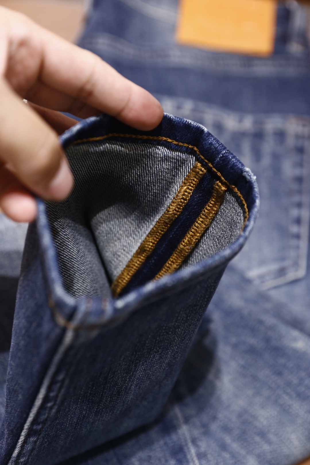 🔥迪奥/Christian D*or.25秋季新品时尚男士牛仔裤👖采用客供水洗弹力牛仔裤！奢华经典品牌字