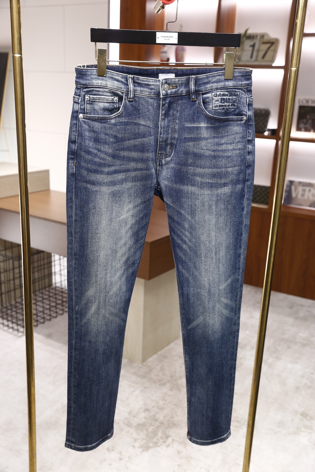 🔥迪奥/Christian D*or.25秋季新品时尚男士牛仔裤👖采用客供水洗弹力牛仔裤！奢华经典品牌字