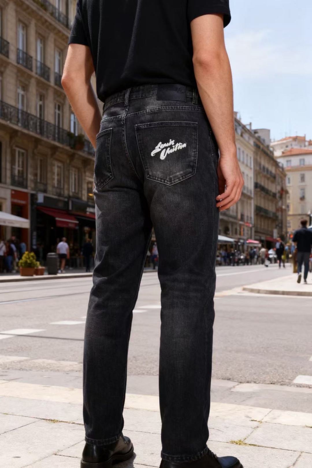 🔥路易威*/Lv.2025秋季新品原单高端男士牛仔裤！奢华经典品牌字母LOGO配饰 身穿着非常舒适 低调