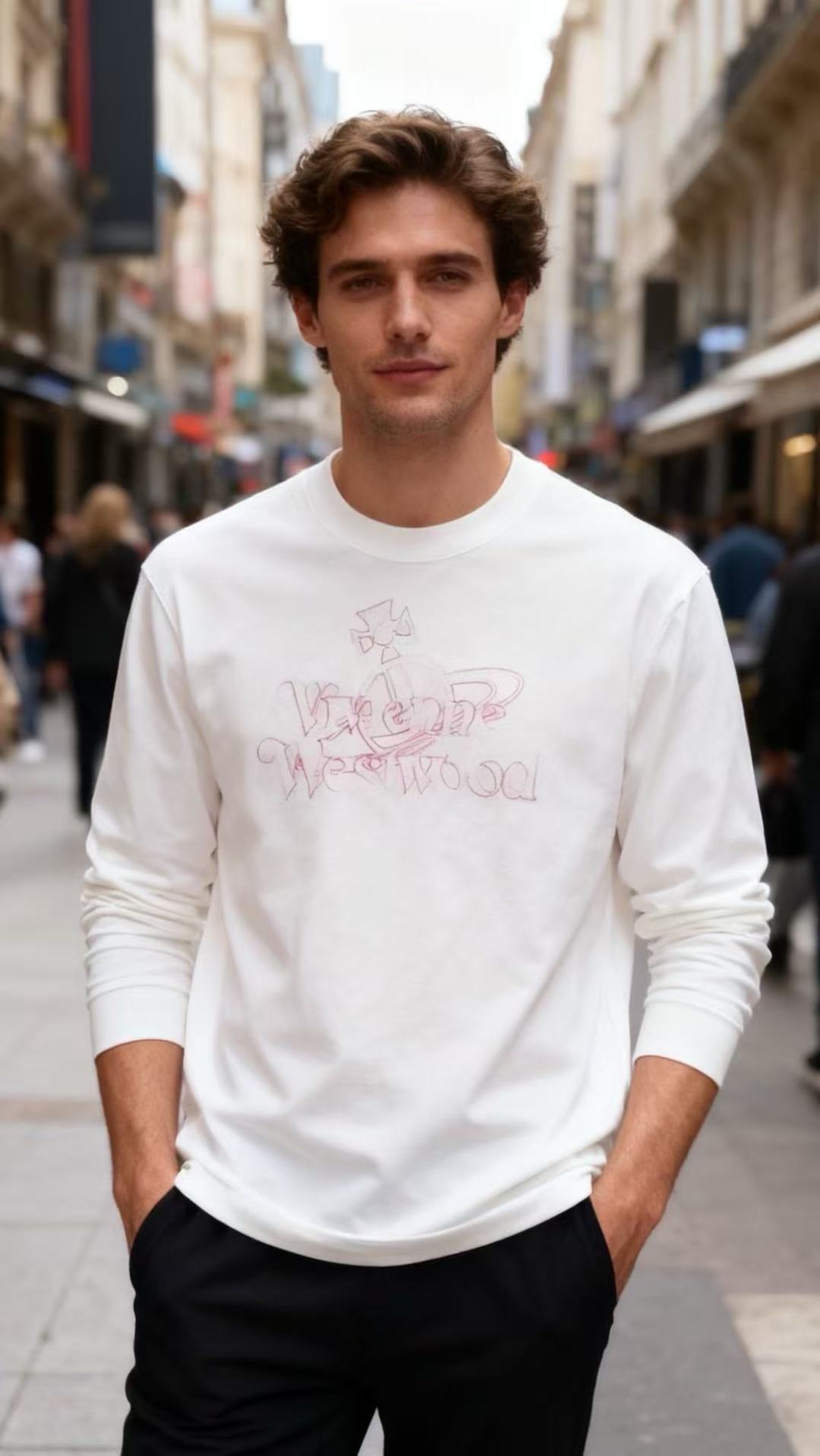 🔥西太后.2025秋冬新款男士长袖卫衣🆕经典圆领设计！采用舒适保暖纯棉面料！上身百搭👍胸前奢华经典字母L